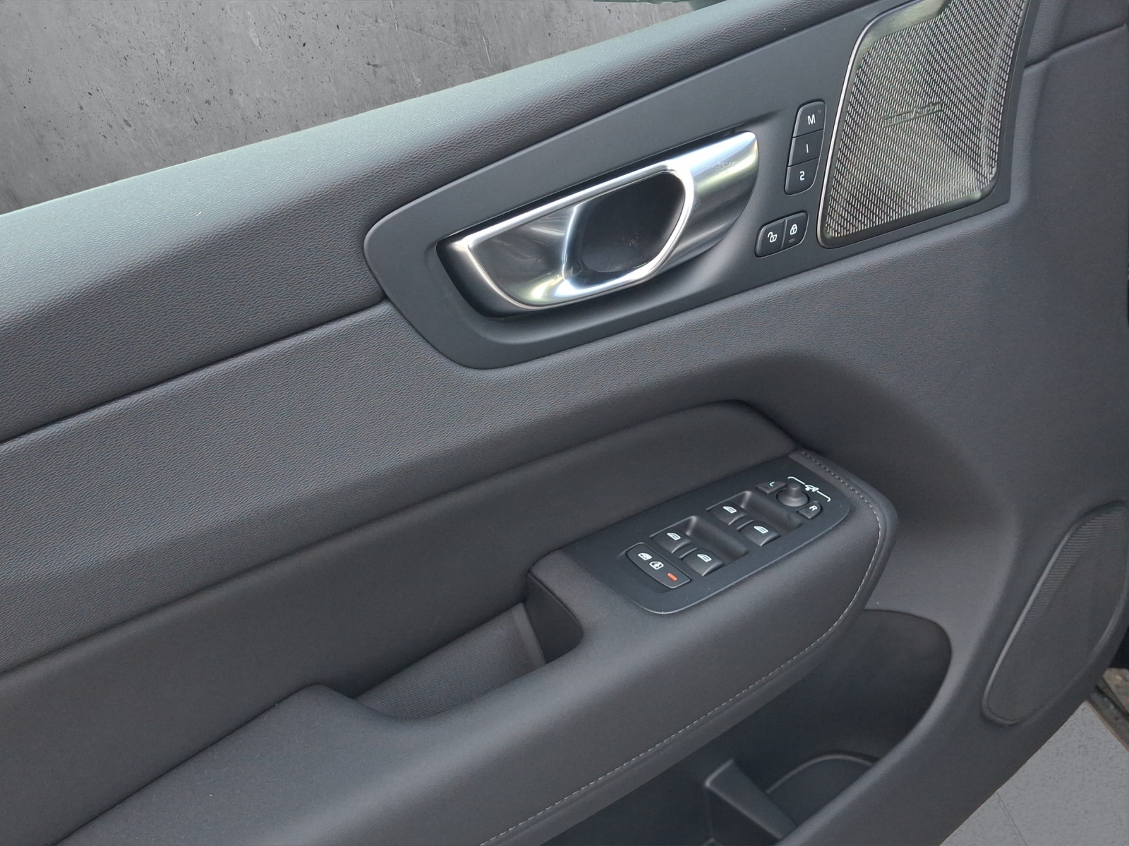 Image VOLVO XC60 XC60 T8 eAWD PluginHybrid Plus Dark Geartronic