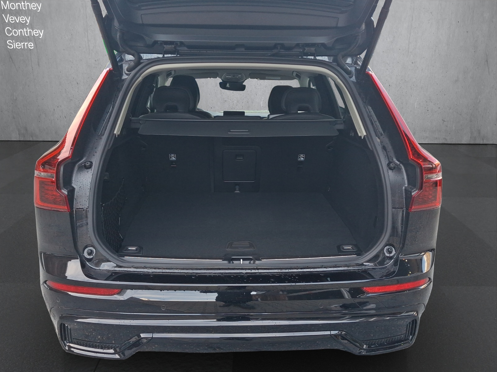 Image VOLVO XC60 XC60 T8 eAWD PluginHybrid Plus Dark Geartronic