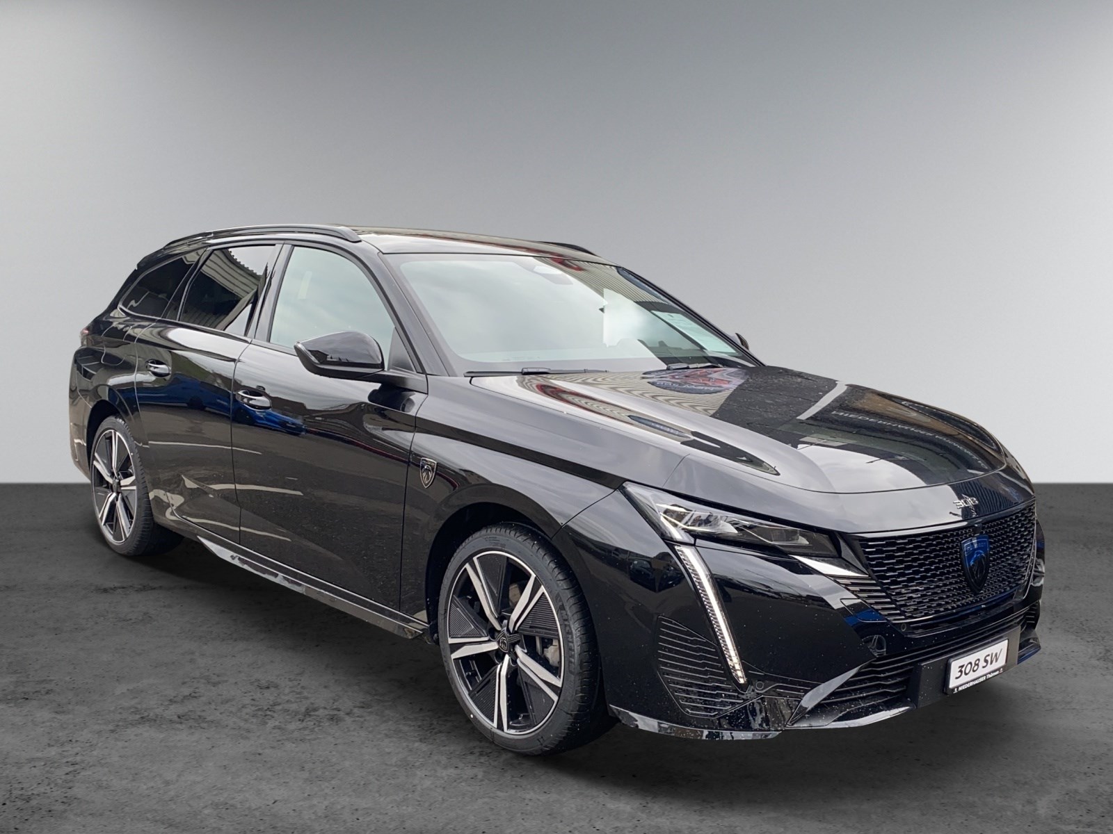 PEUGEOT 308 SW 1.2 PureTech GT-image-0