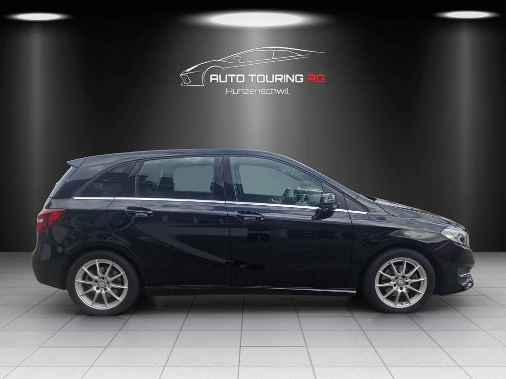 MERCEDES-BENZ B 220 Urban 4m-image-1