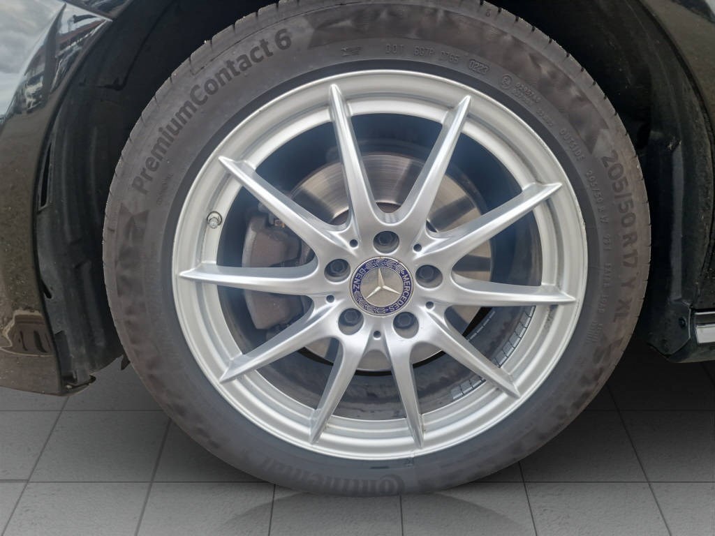 MERCEDES-BENZ B 220 Urban 4m-image-15