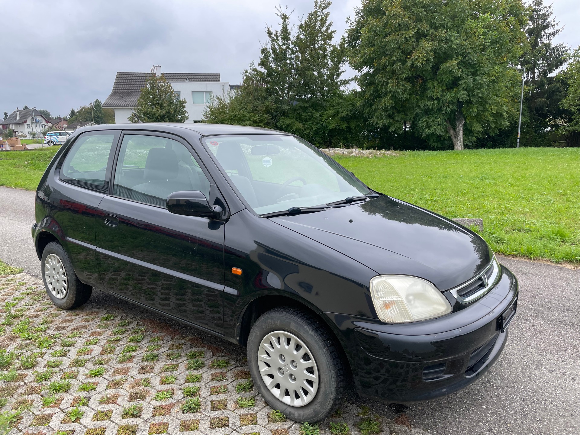 HONDA Logo 1.3i Joker