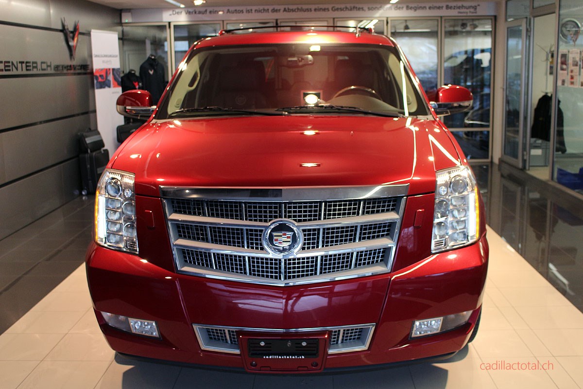CADILLAC Escalade 6.2 V8 Platinum FlexFuel-showroom-element-1