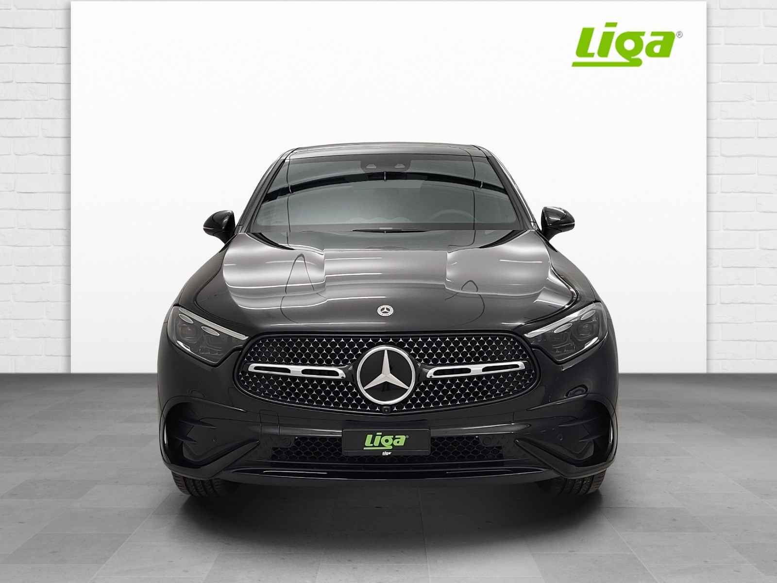MERCEDES-BENZ GLC 300 de AMG Line 4Matic Coupé-showroom-element-2