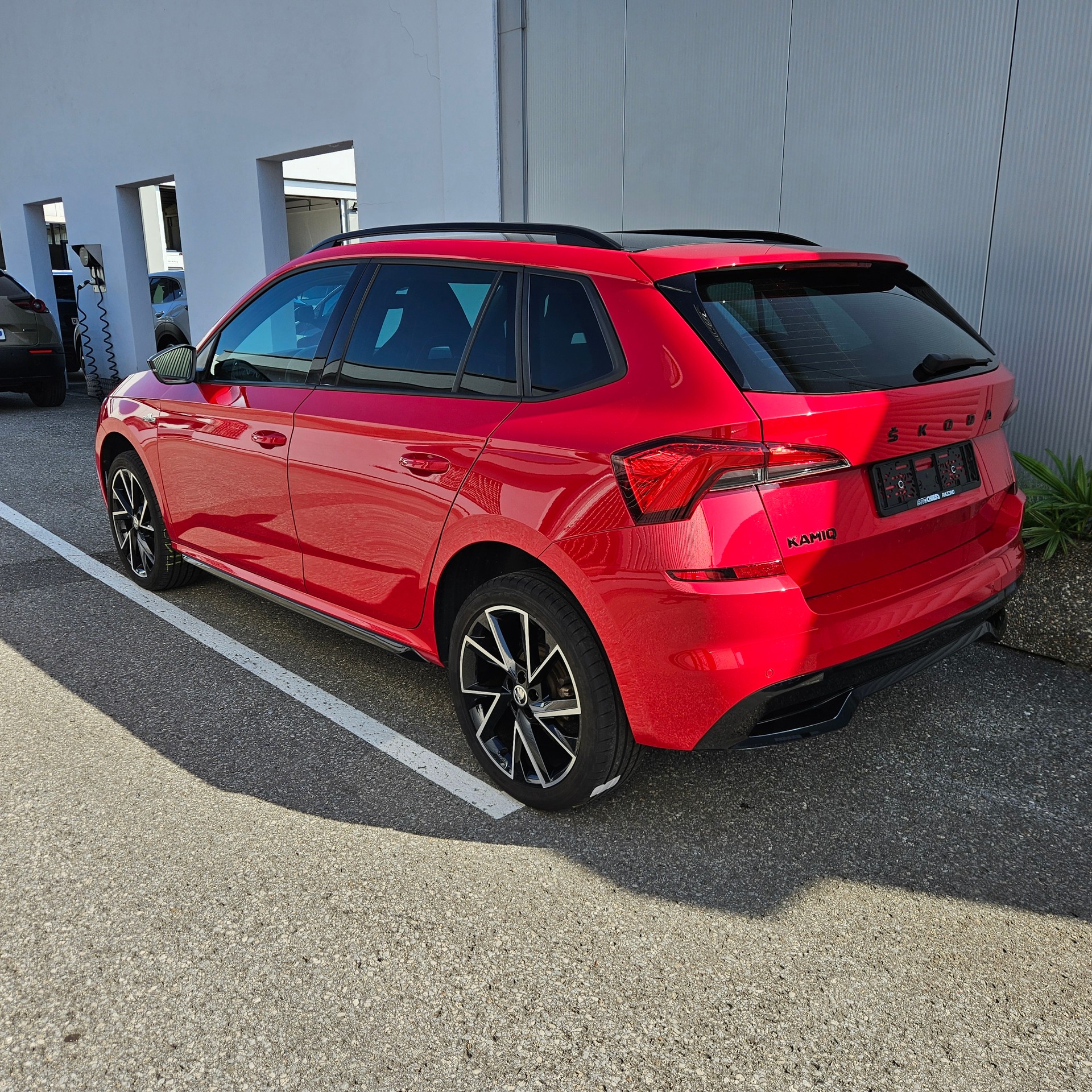 SKODA Kamiq 1.0 TSI Monte Carlo-showroom-element-3
