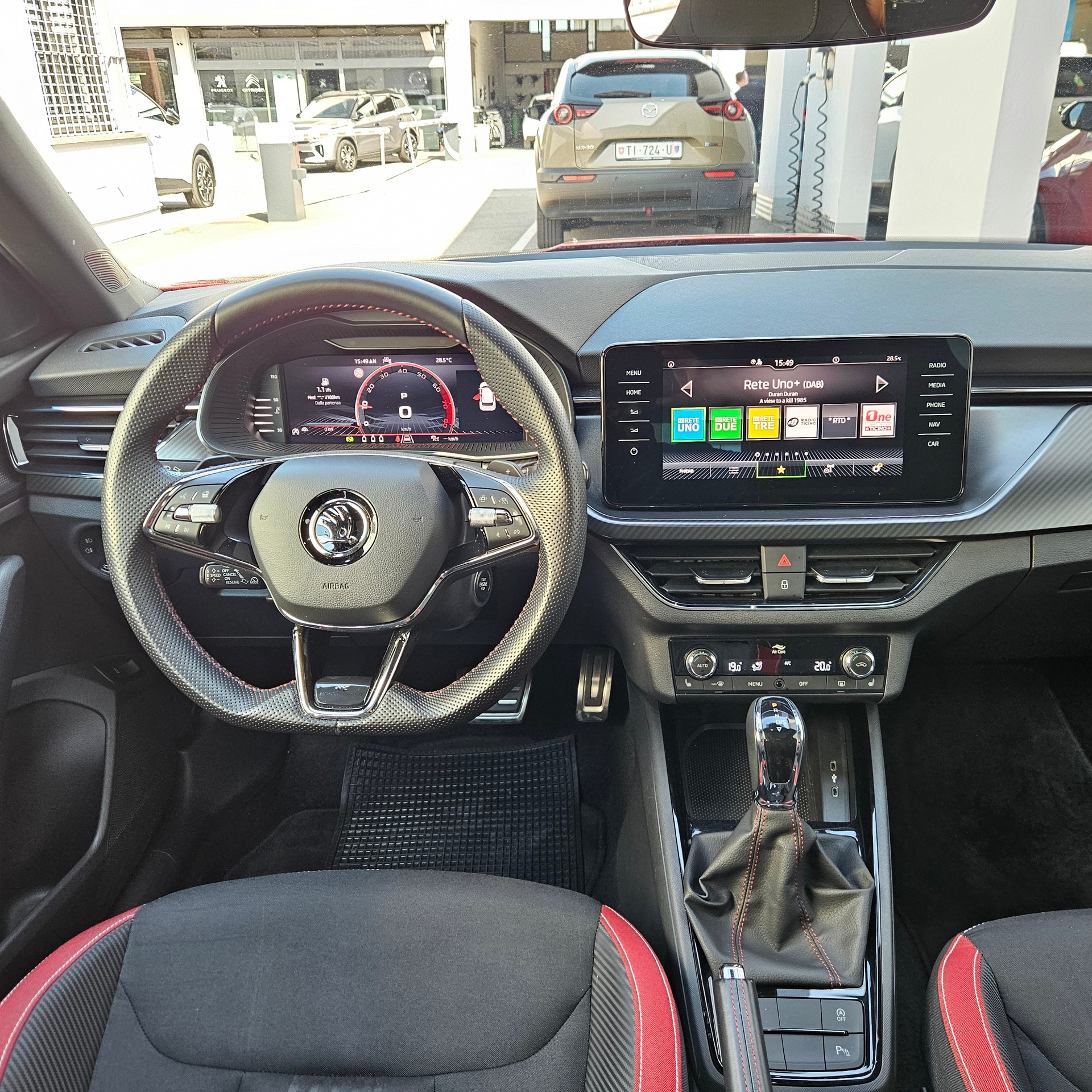 SKODA Kamiq 1.0 TSI Monte Carlo-image-10