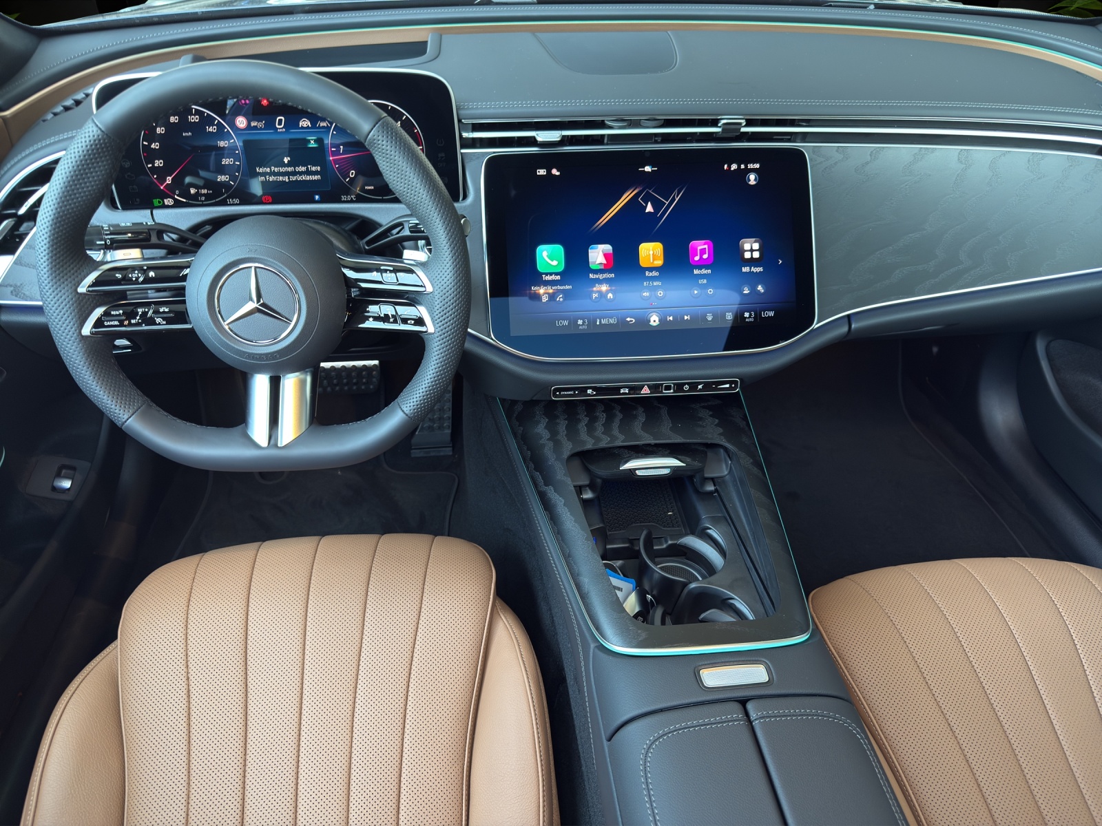 Image MERCEDES-BENZ E-220 E 220 d 4Matic 9G-Tronic