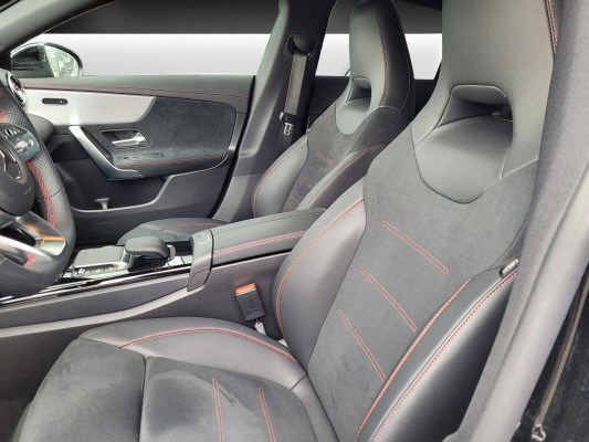 Image MERCEDES-BENZ CLA-220 CLA 220 d Sw. Star 4Matic