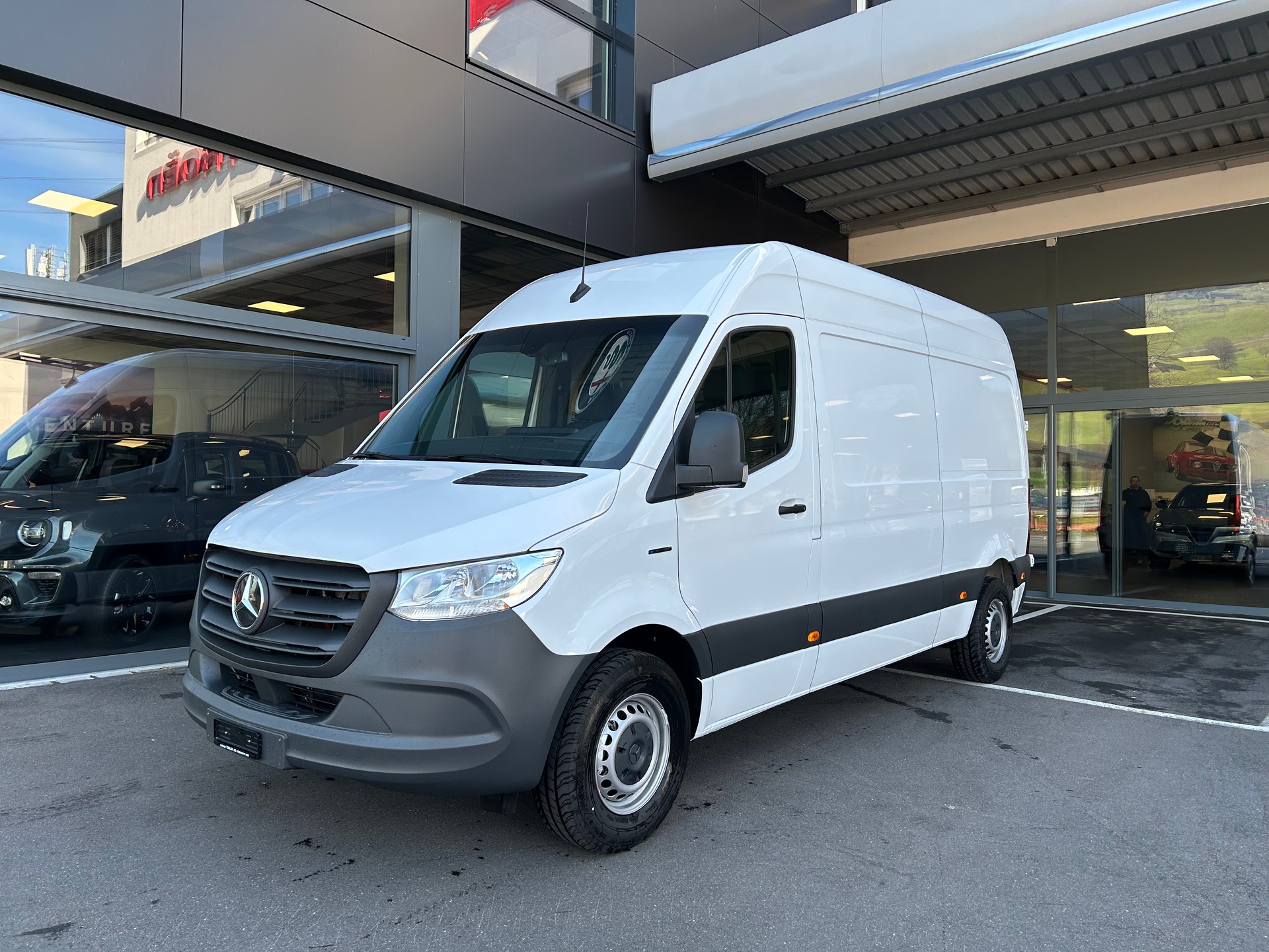 MERCEDES-BENZ eSprinter 312 47kWh Standard
