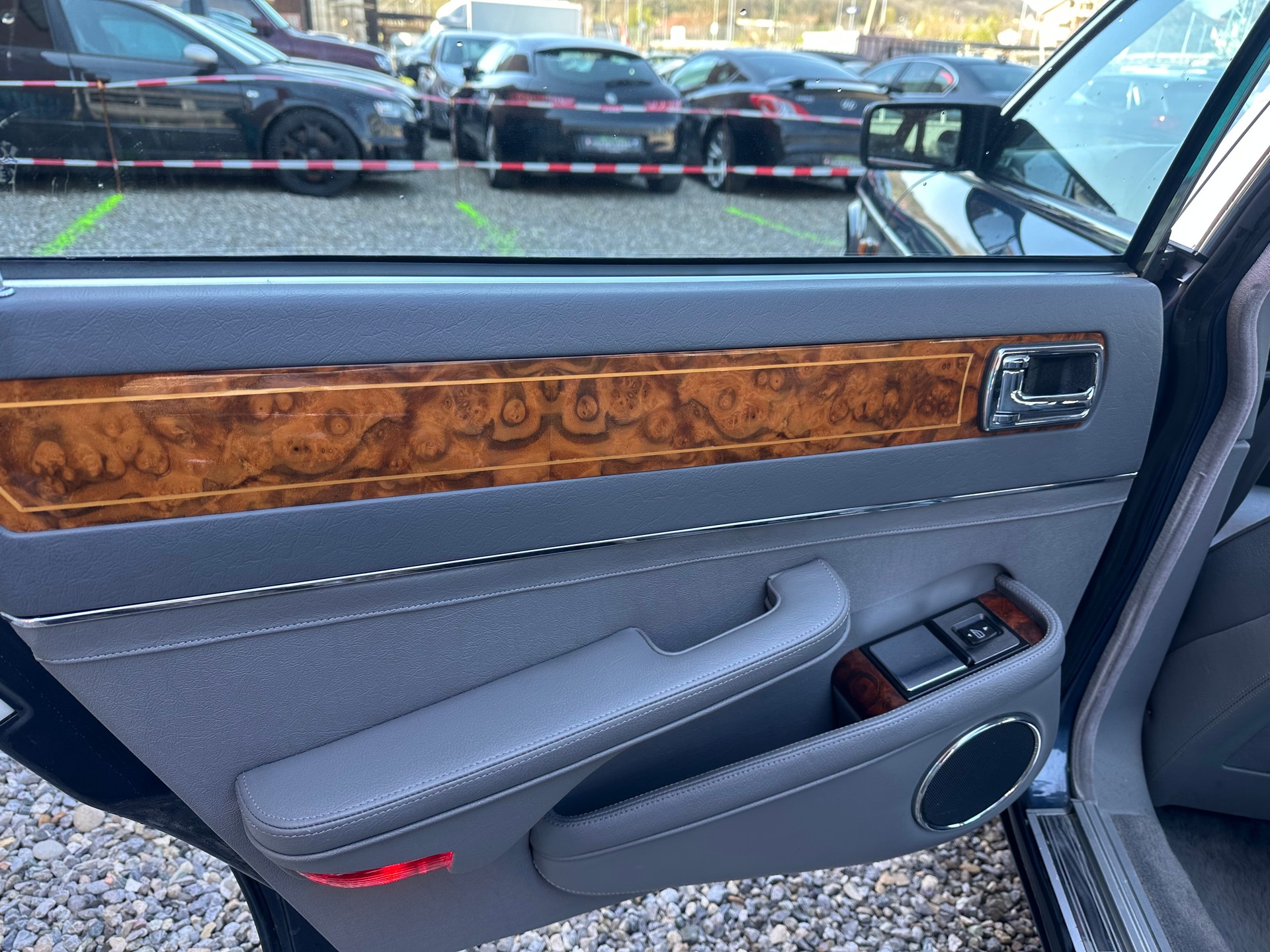 DAIMLER 4.0 Six-image-10