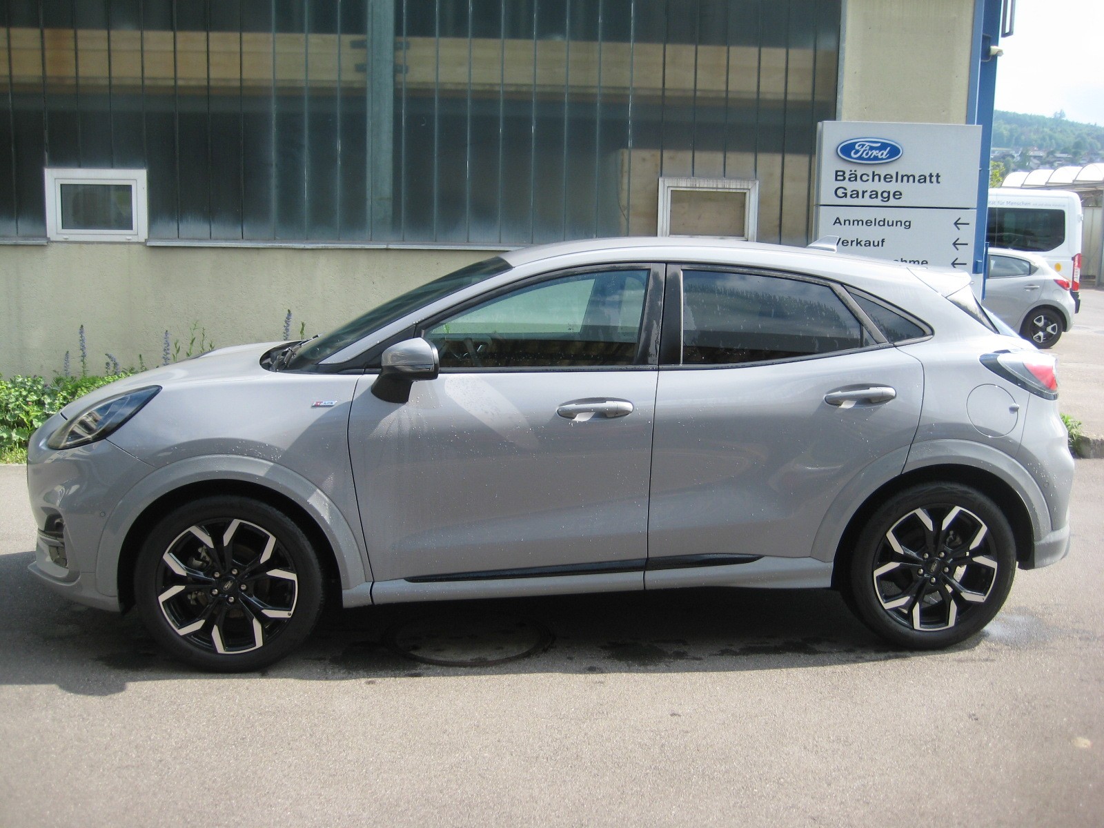 FORD Puma 1.0 MHEV ST-Line X Automat-image-1