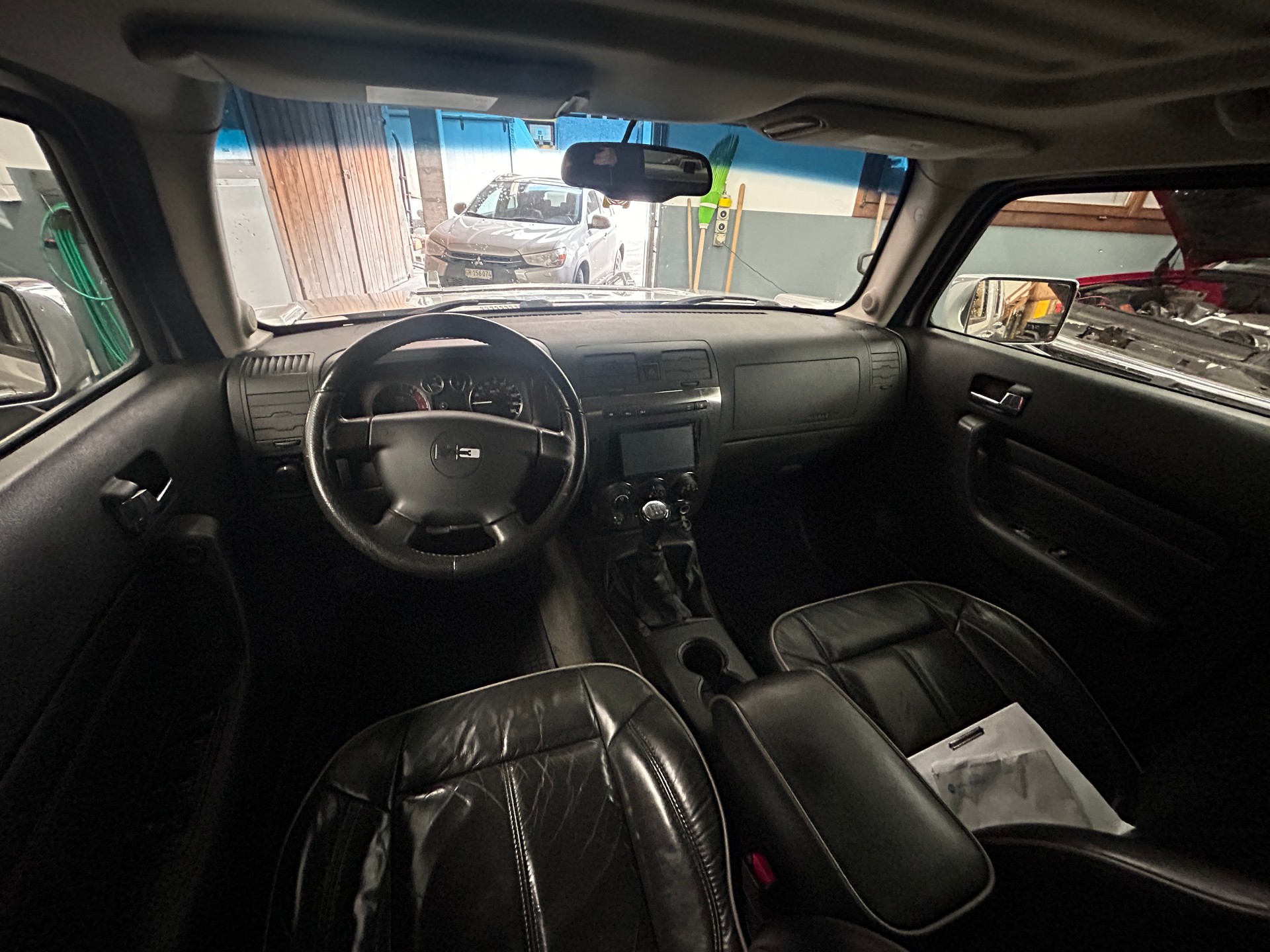 HUMMER H3 3.7 Luxury-image-9