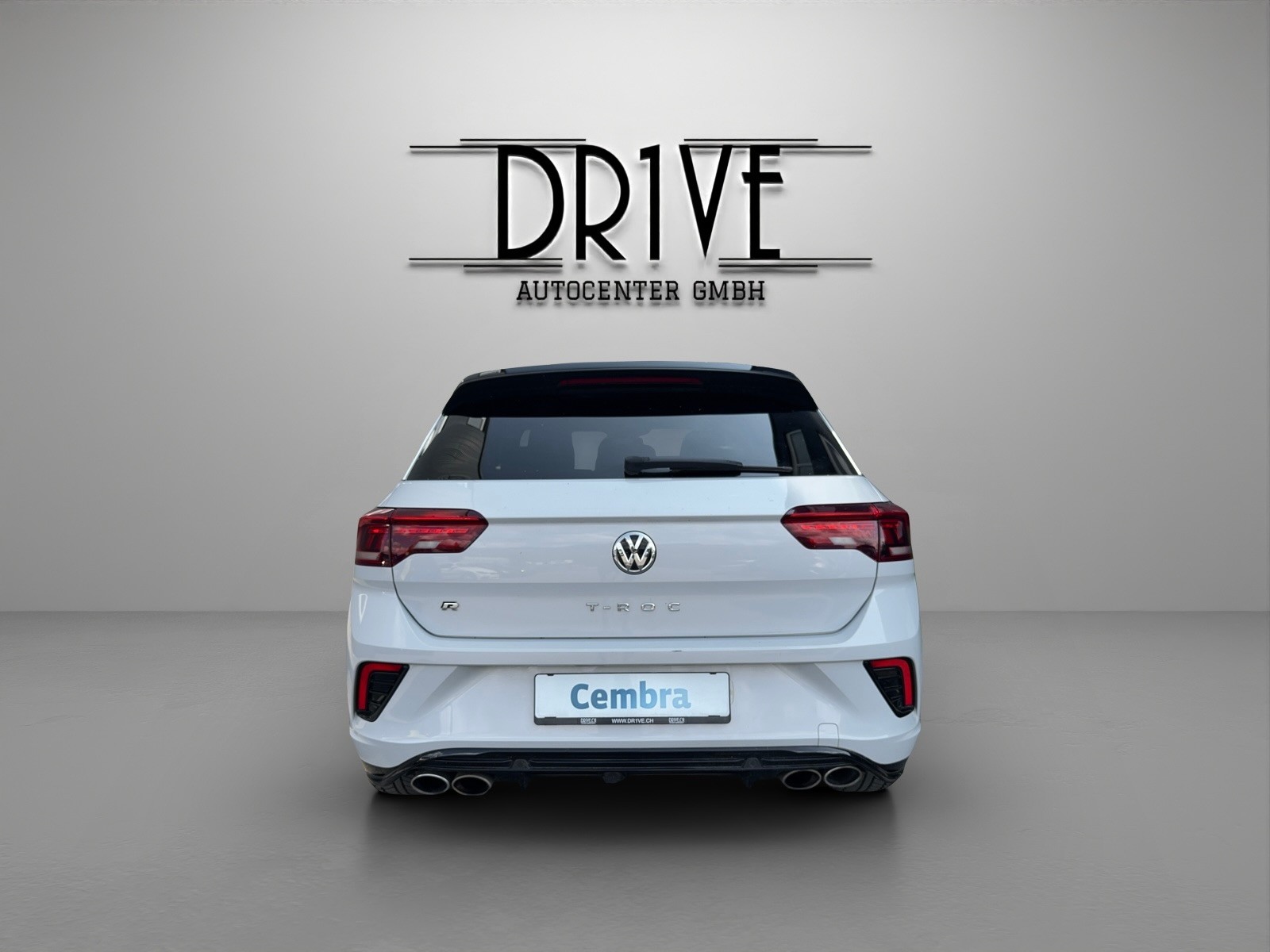VW T-Roc 2.0 TSI R DSG 4Motion-image-5