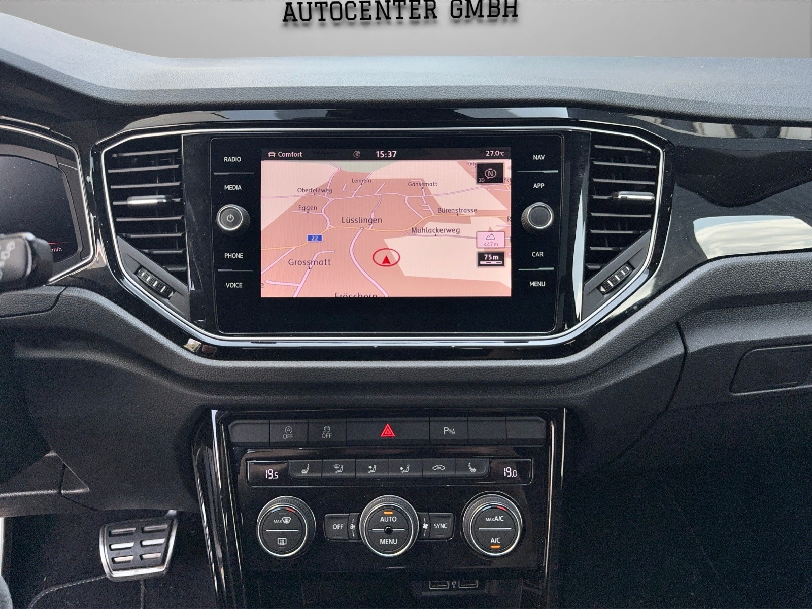 VW T-Roc 2.0 TSI R DSG 4Motion-image-13