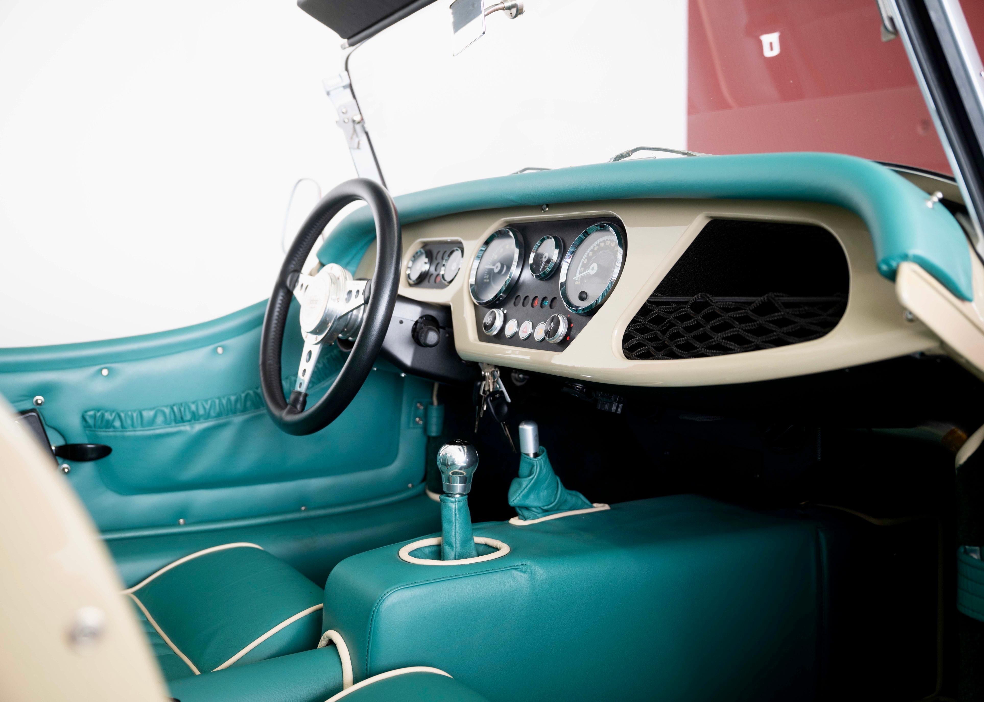 Image MORGAN PLUS-4 Plus 4 2.0 Swiss Pack (1st hand, like new, certified mileage)