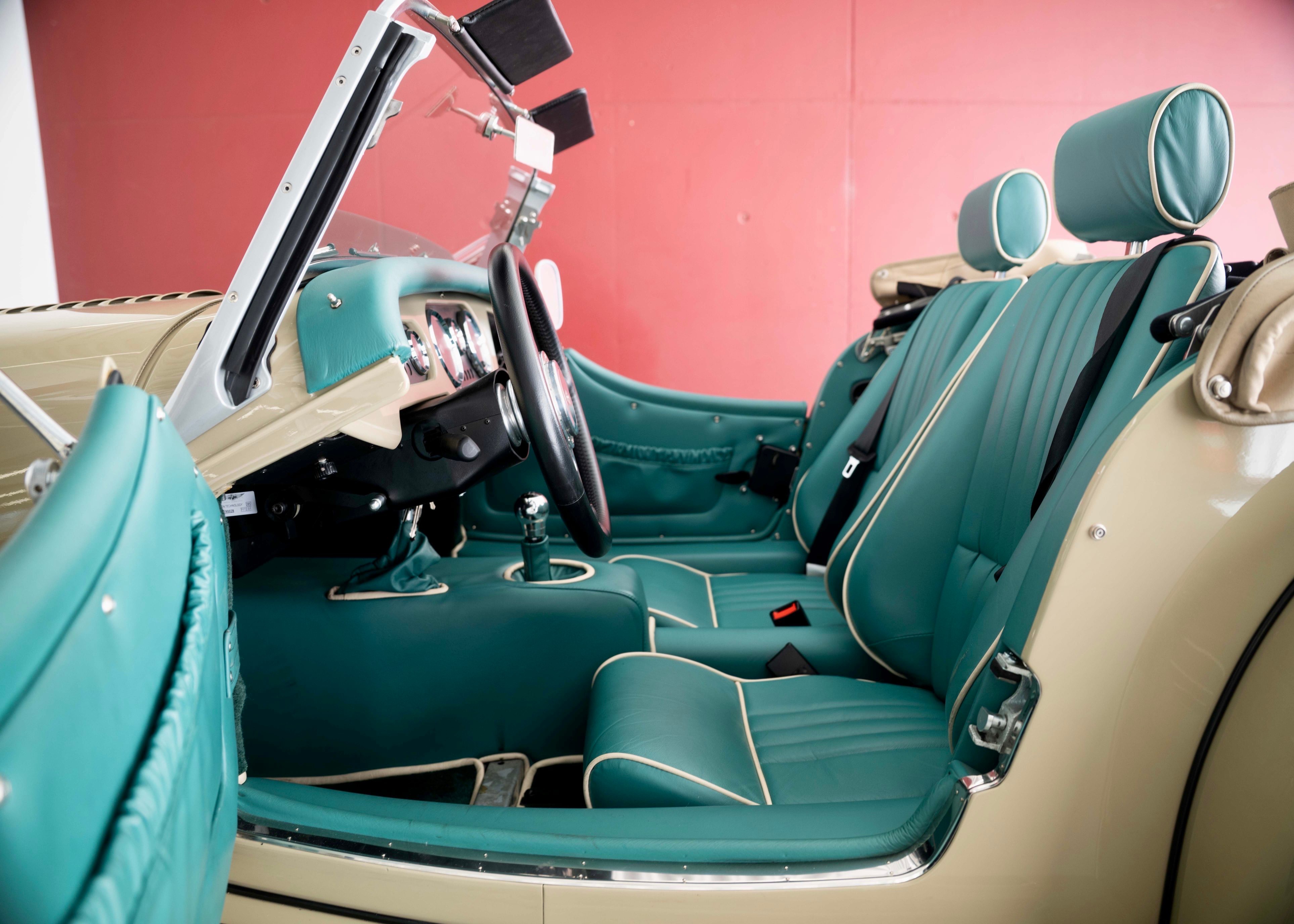 Image MORGAN PLUS-4 Plus 4 2.0 Swiss Pack (1st hand, like new, certified mileage)