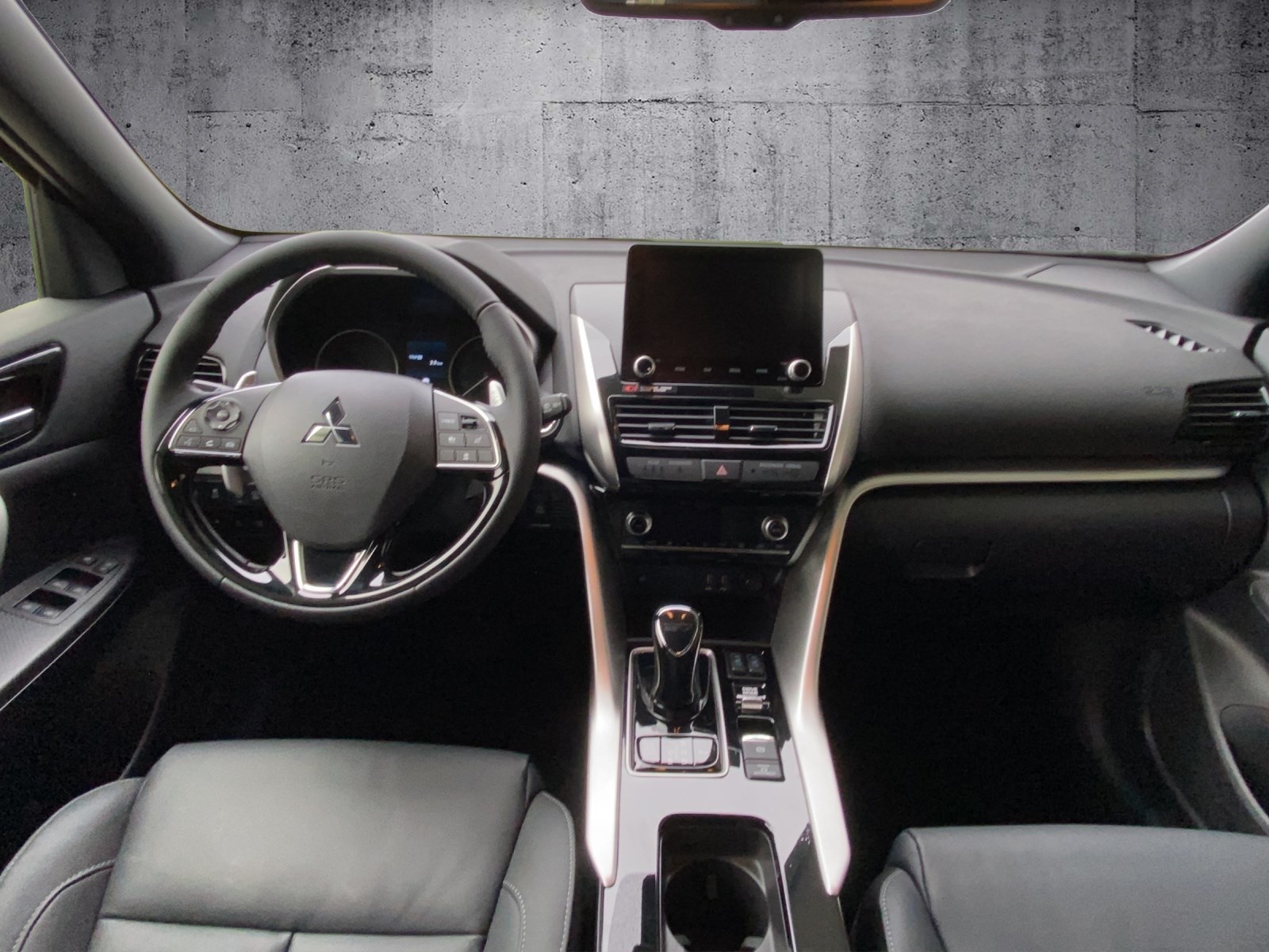 MITSUBISHI Eclipse Cross 2.4 PHEV Instyle 4WD-image-9