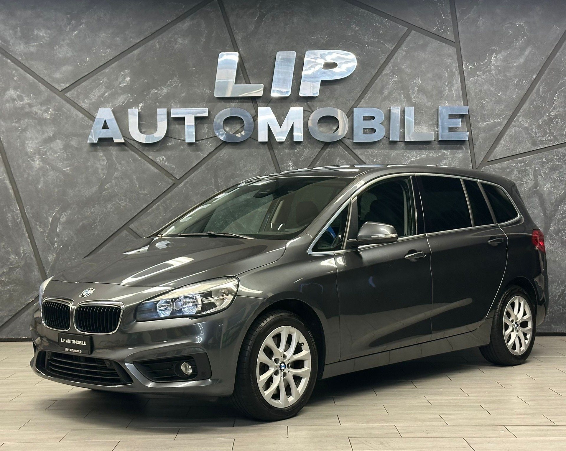 BMW 220i Gran Tourer Steptronic