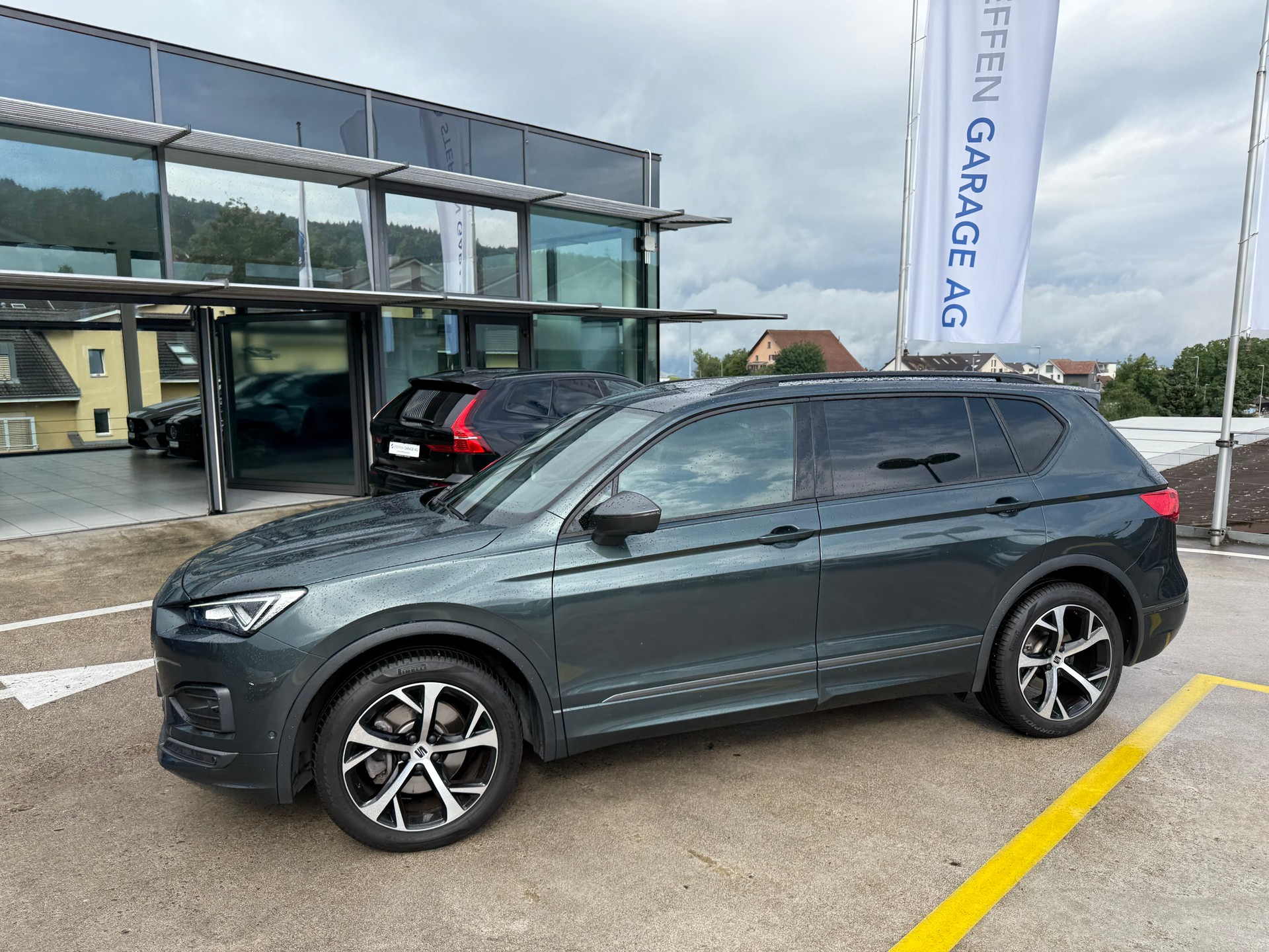SEAT Tarraco 2.0TSI Move FR 4D-image-4
