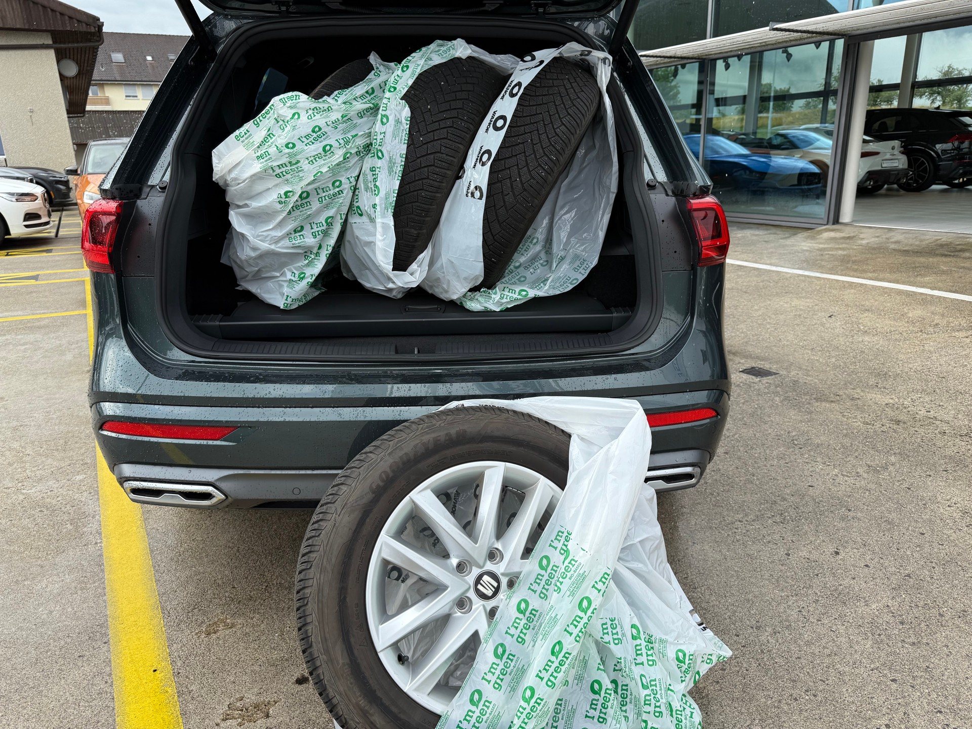 SEAT Tarraco 2.0TSI Move FR 4D-image-24