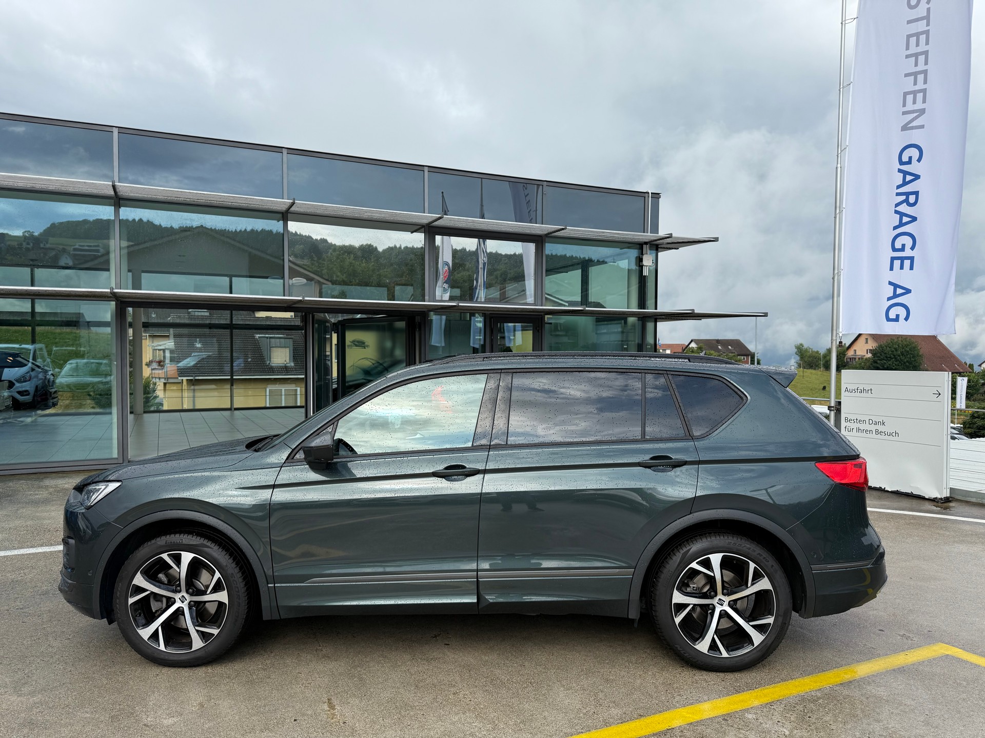 SEAT Tarraco 2.0TSI Move FR 4D-image-13