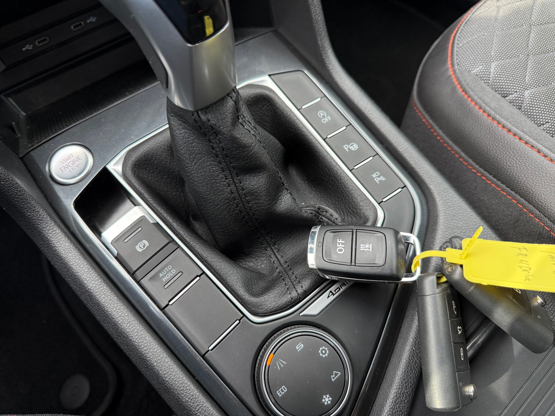 SEAT Tarraco 2.0TSI Move FR 4D-image-21