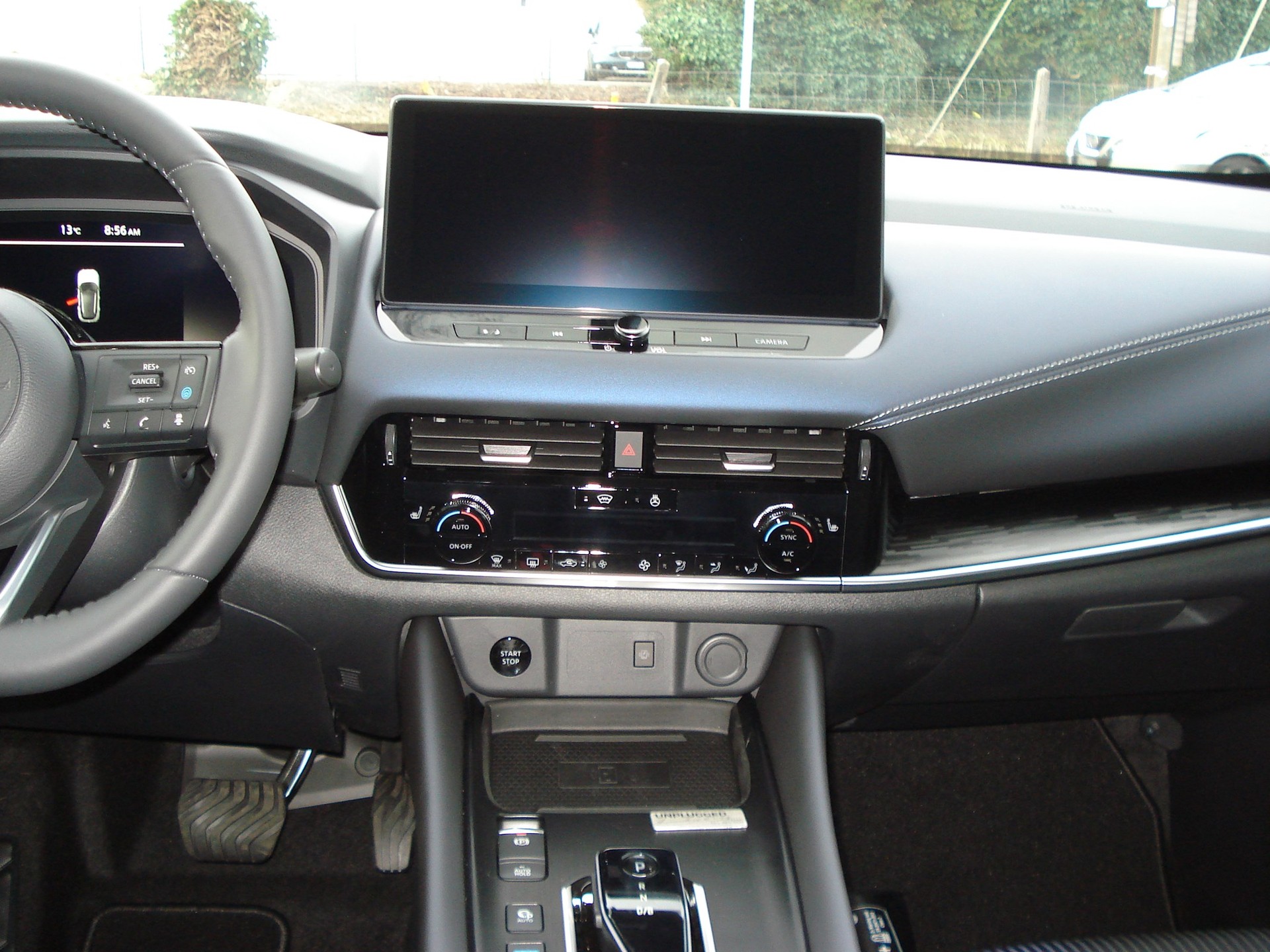 NISSAN Qashqai 1.5 VC-T e-Power Unplugged Limited Edition-image-9