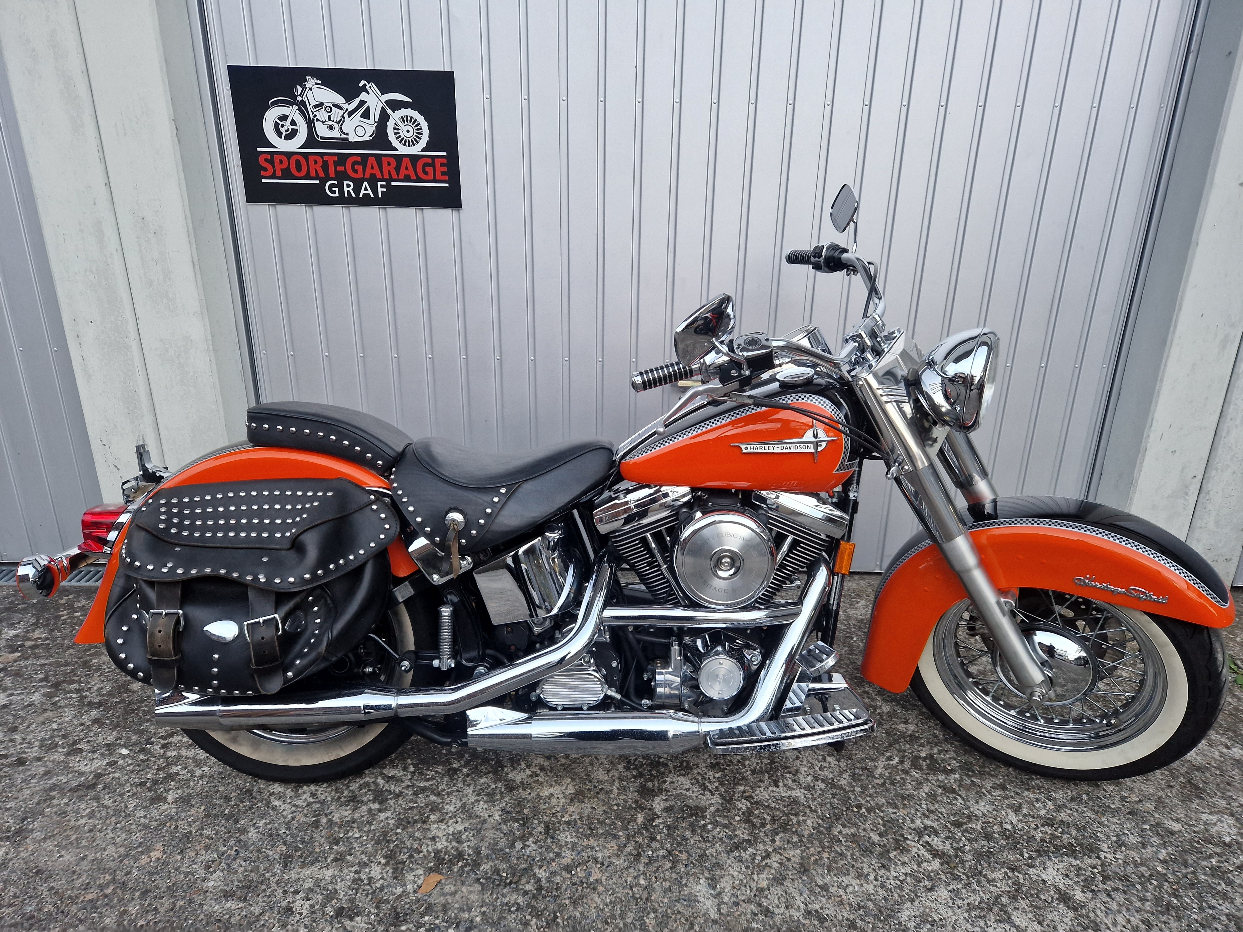 144585844.jpg?width=96&q=90