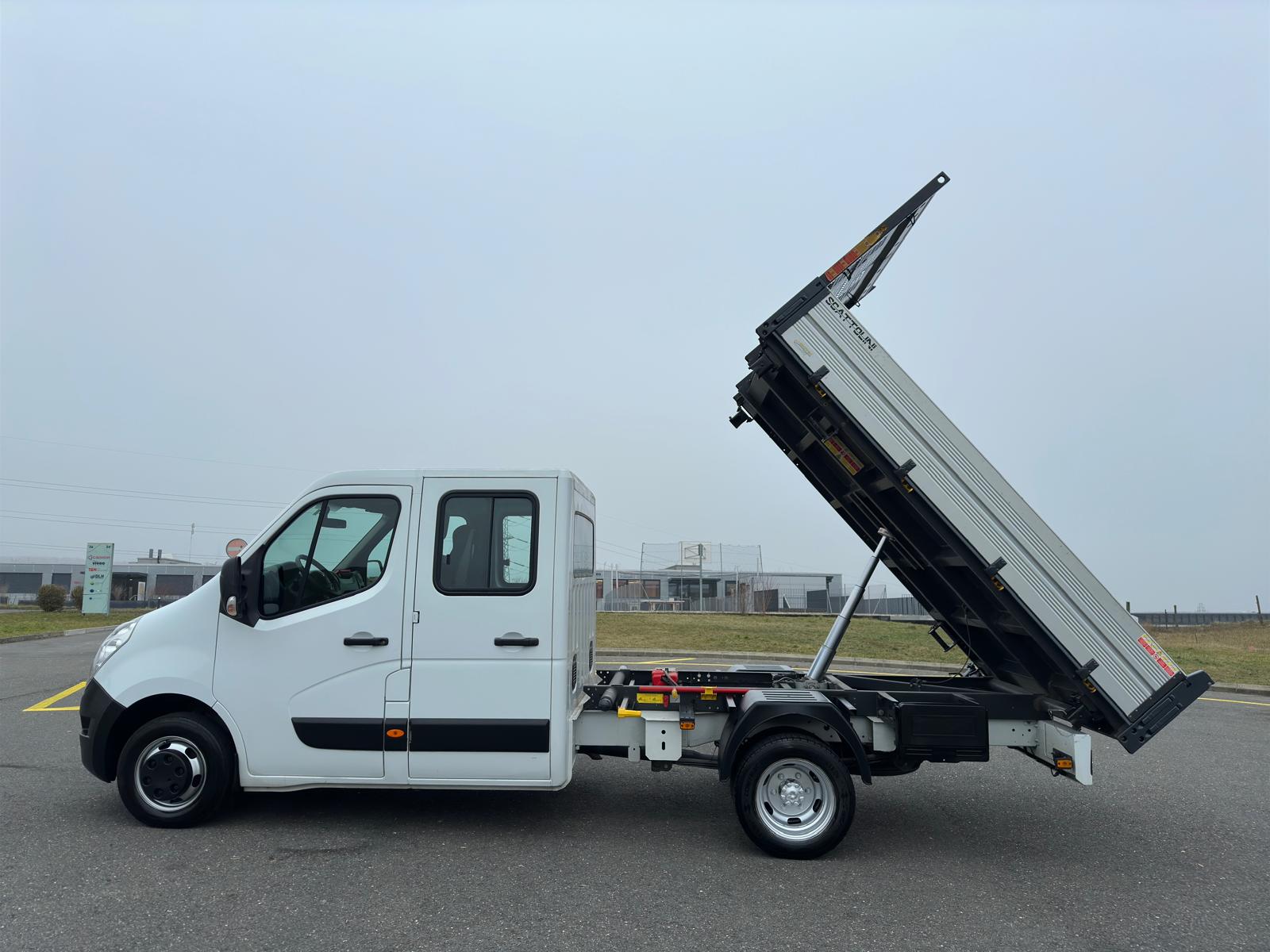 RENAULT T35 2.3 dCi150-showroom-element-1