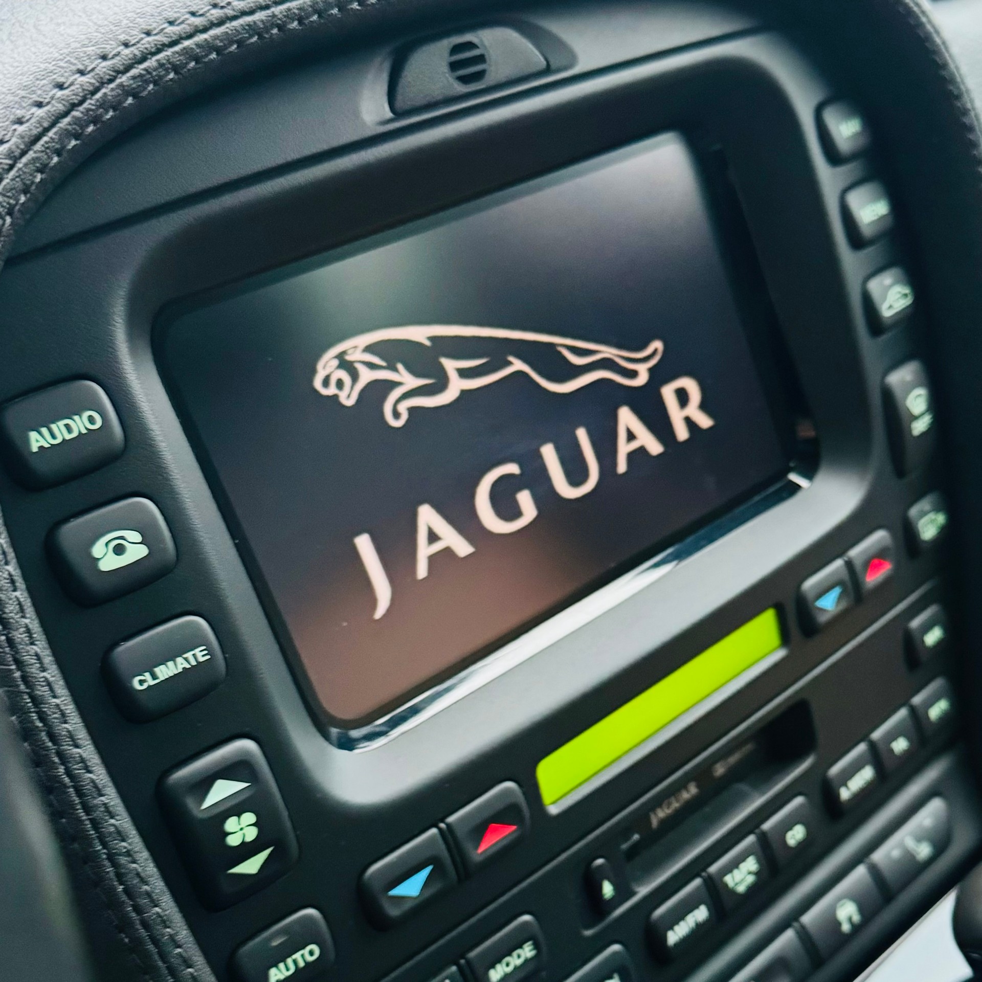 JAGUAR S-Type 4.2 V8 S/C R-image-8