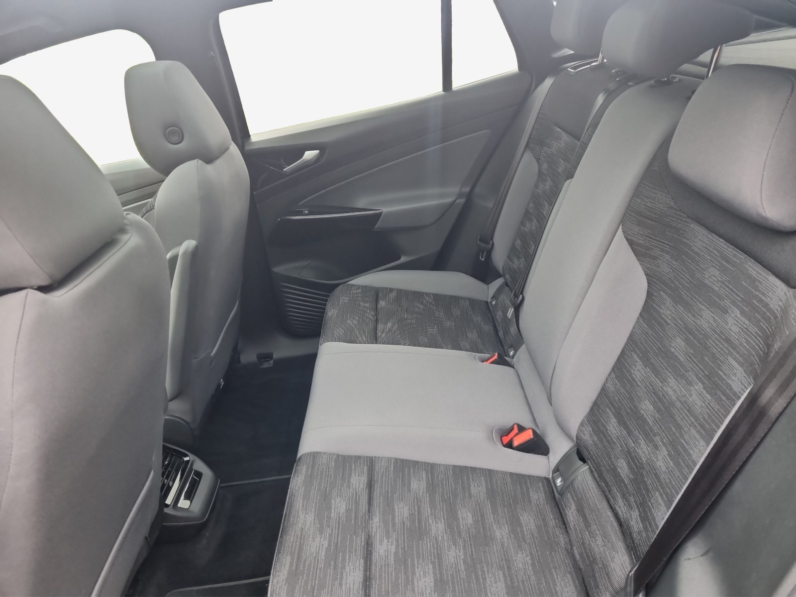 VW ID.5 Pro Performance 77 kWh-image-12