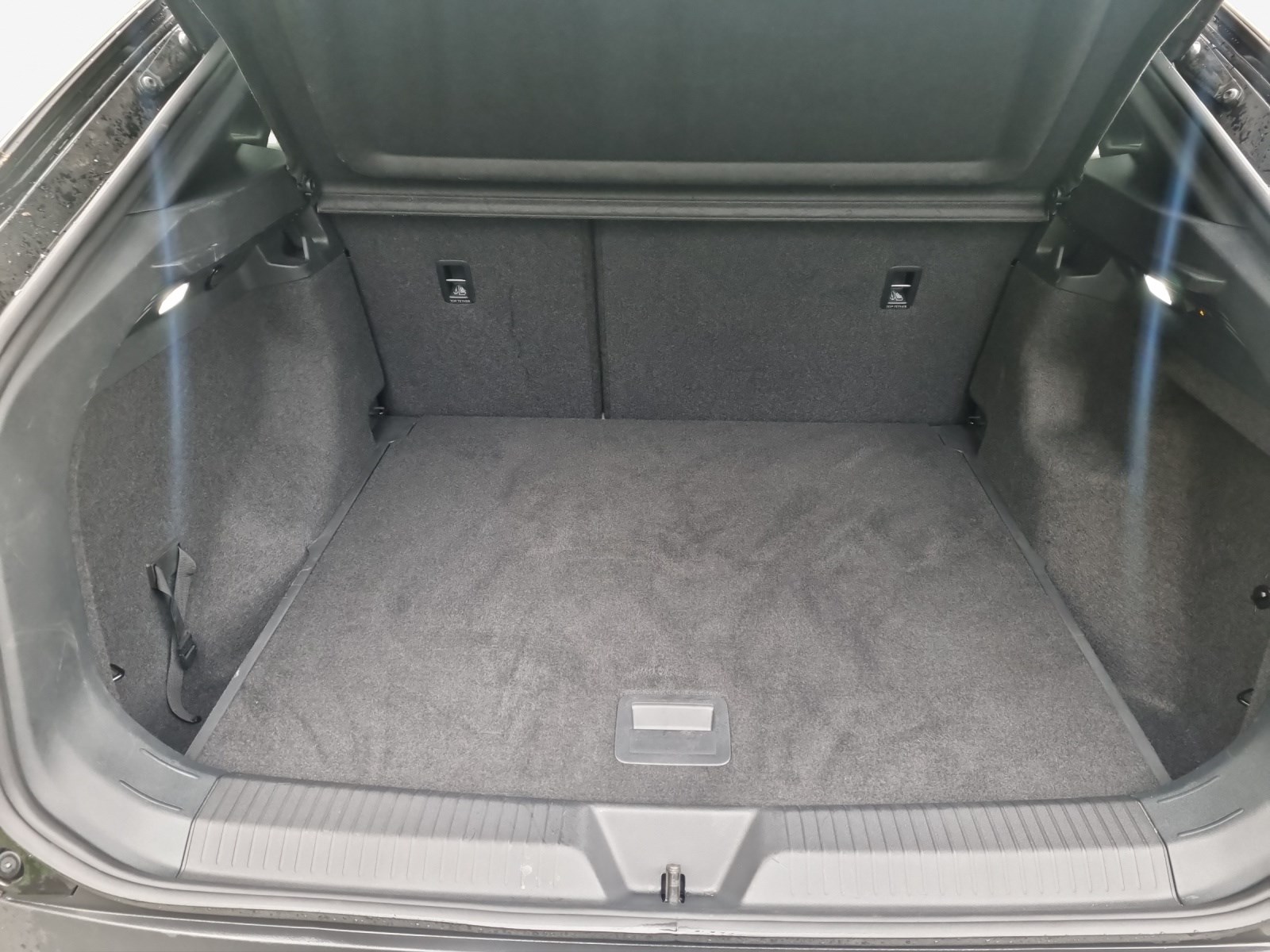 VW ID.5 Pro Performance 77 kWh-image-13