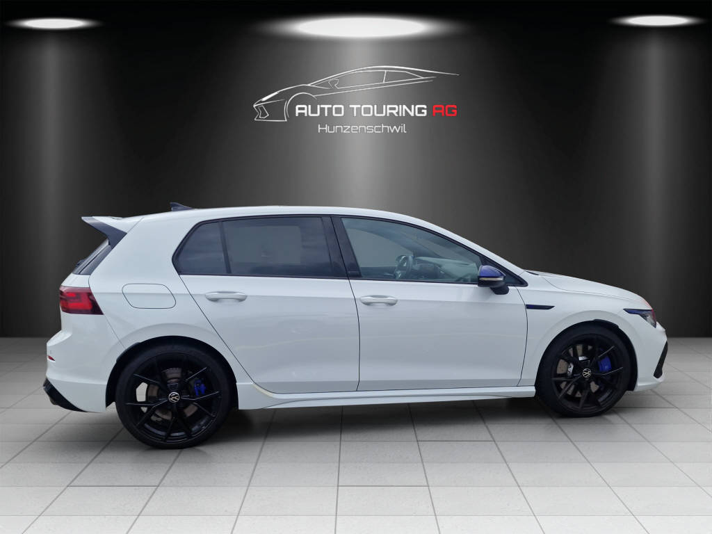 VW Golf VIII 2.0 TSI R 20 Years DSG 4motion-image-1