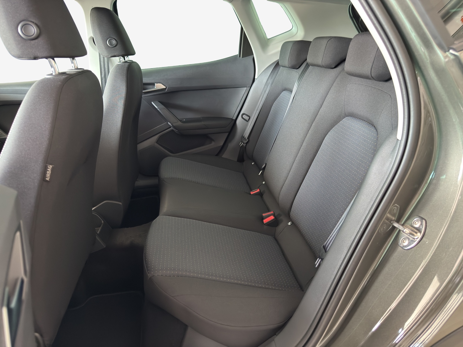 SEAT Arona 1.0 TSI Eco GO DSG-image-11