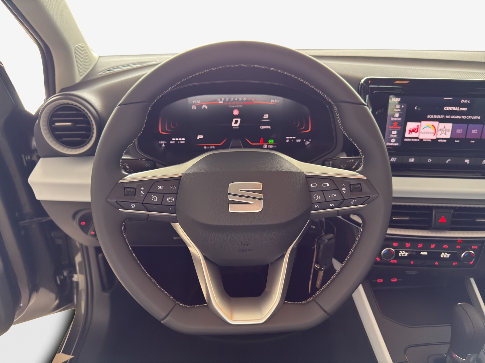 SEAT Arona 1.0 TSI Eco GO DSG-image-9