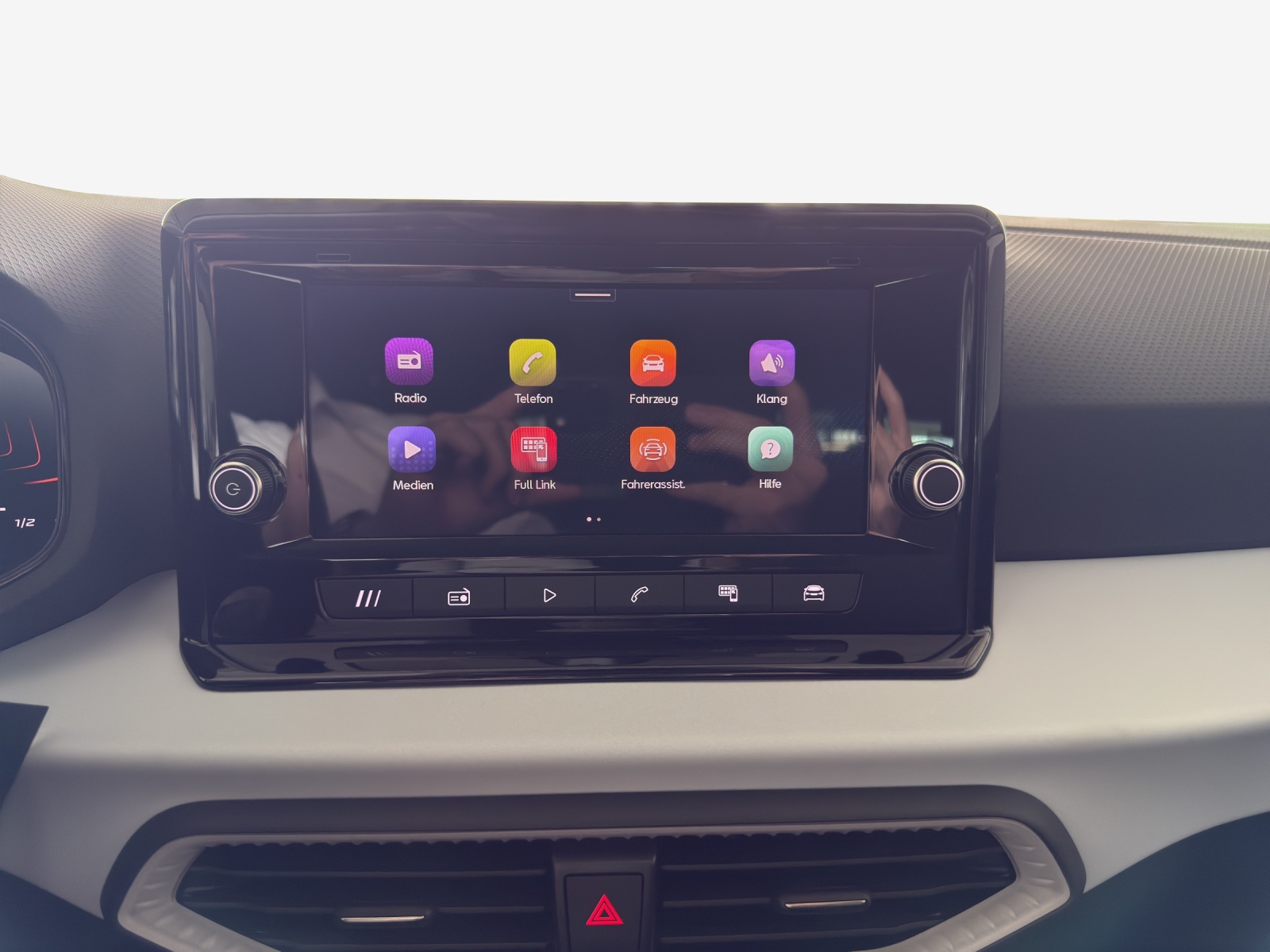 SEAT Arona 1.0 TSI Eco GO DSG-image-15