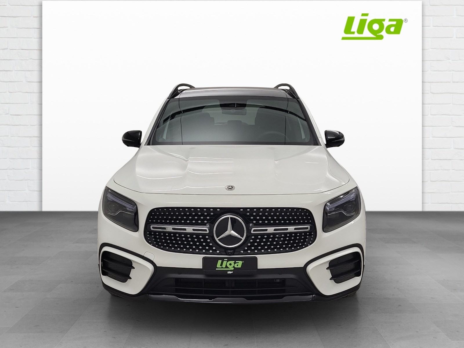 MERCEDES-BENZ GLB 220 d AMG Line 4Matic-showroom-element-2