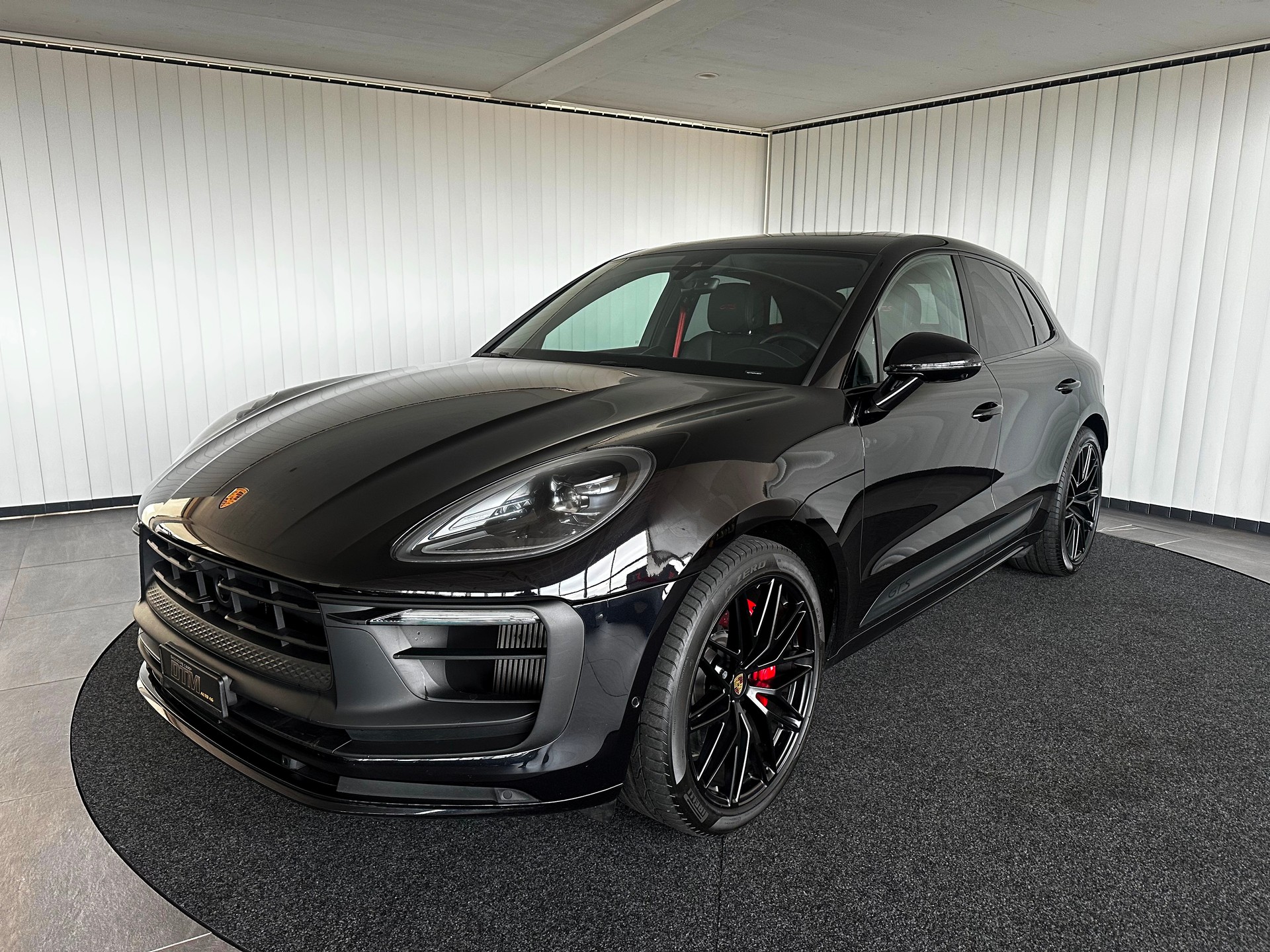 PORSCHE Macan GTS PDK