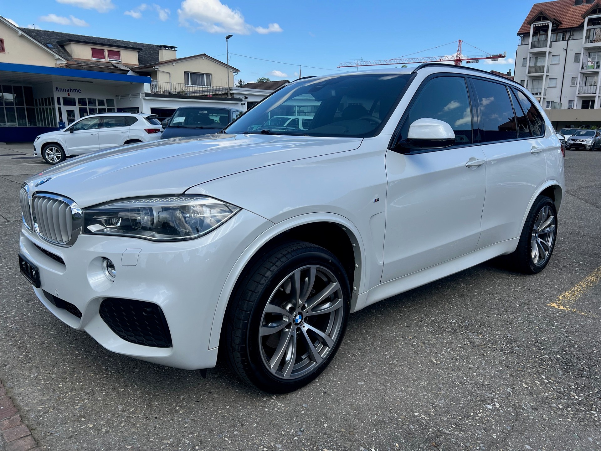 BMW X5 xDrive 40d *M Paket*-showroom-element-2