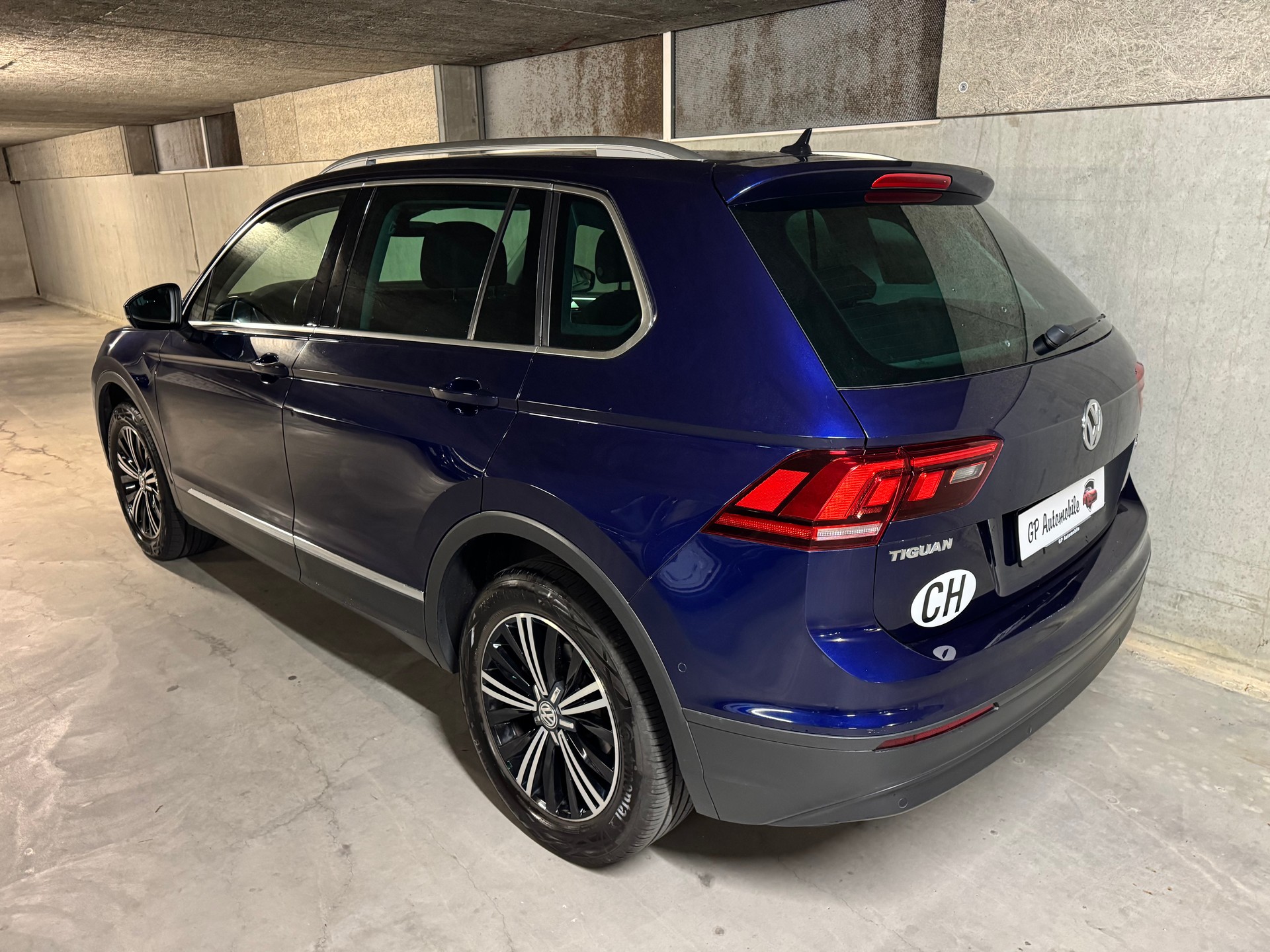 VW Tiguan 2.0 TDI SCR Comfortline 4Motion DSG-showroom-element-2