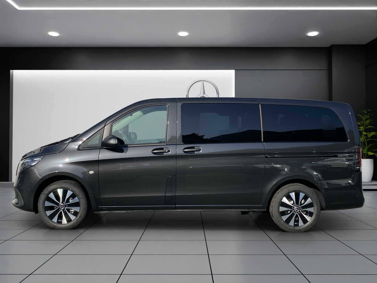 MERCEDES-BENZ Vito 116 CDI Lang Base Tourer 4Matic 9G-Tronic-showroom-element-2