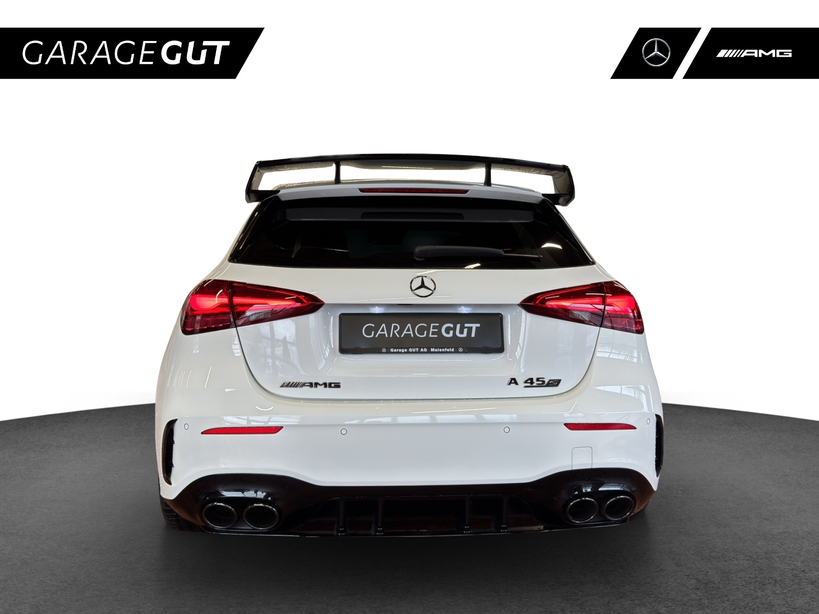 MERCEDES-BENZ A AMG 45 S 4Matic 8G-DCT-showroom-element-3