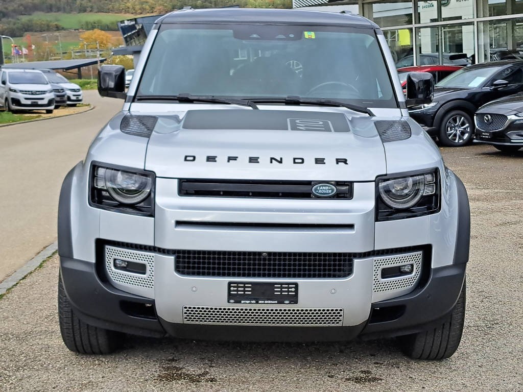 LAND ROVER Defender 110 2.0 SD4 240 First Edition-image-5
