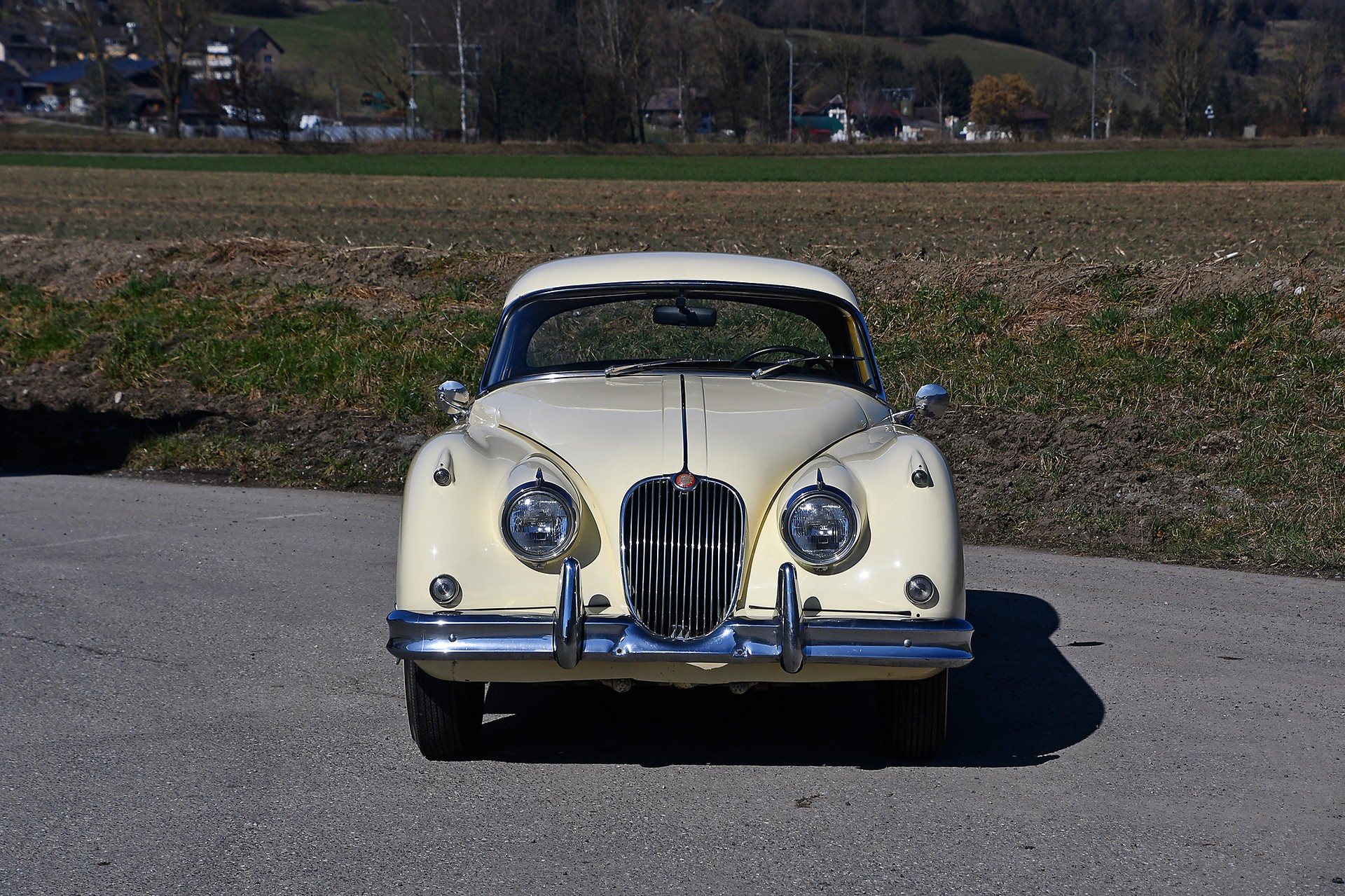 JAGUAR XK 150 3.8-Litre SE FHC-image-1