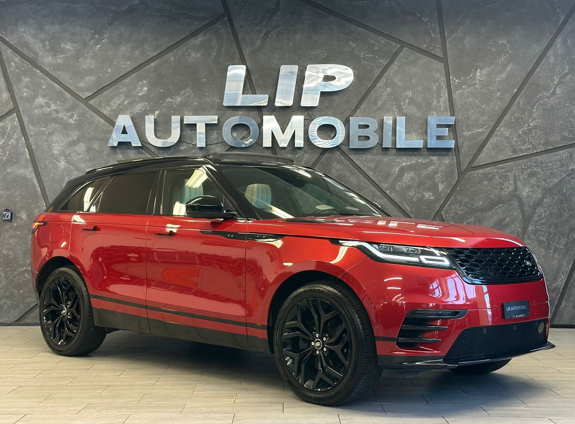 LAND ROVER Range Rover Velar R-Dynamic D 300 HSE Automatic-showroom-element-2