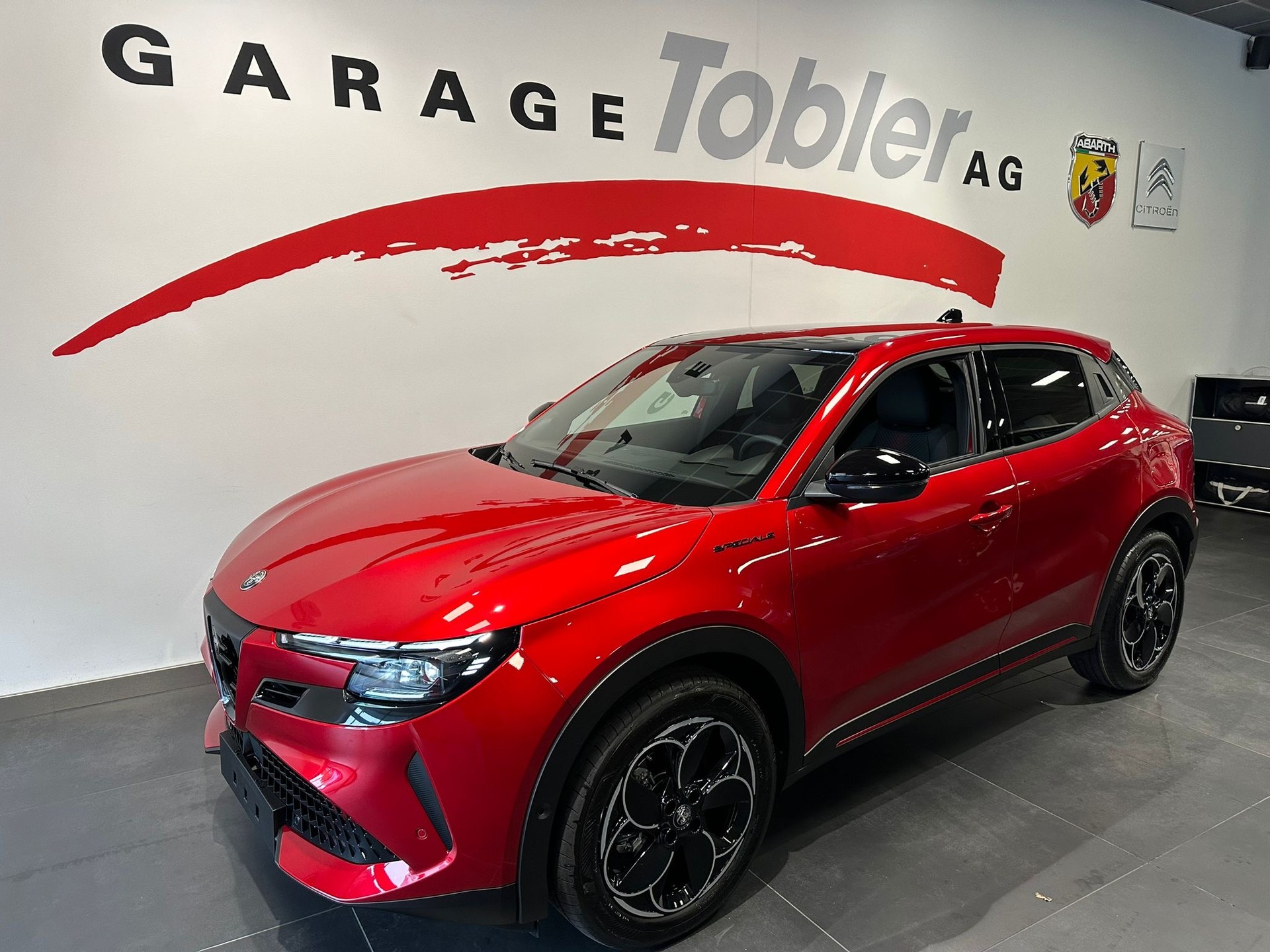 ALFA ROMEO Junior BEV 156 54kWh Speciale-image-4