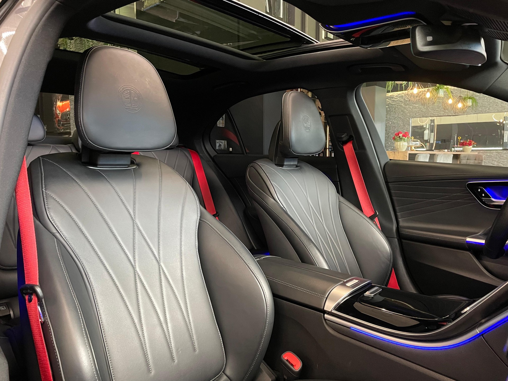 MERCEDES-BENZ C 43 AMG 4 Matic-image-15