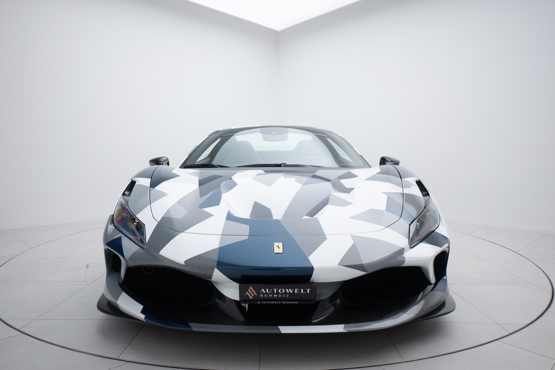FERRARI F8 Spider Novitec Rebel Edition-showroom-element-3