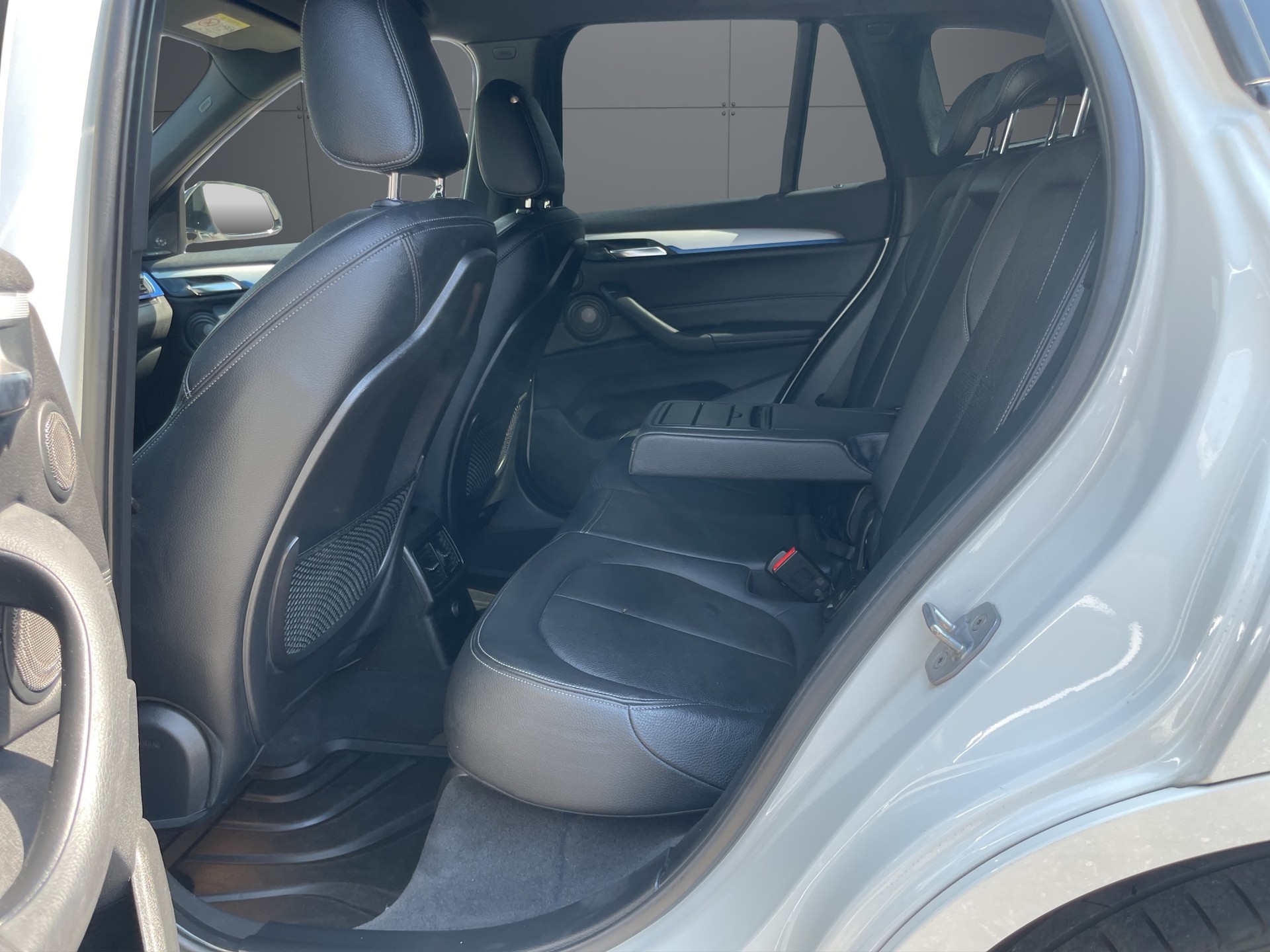 BMW X1 xDrive 25d M Sport Steptronic-image-6