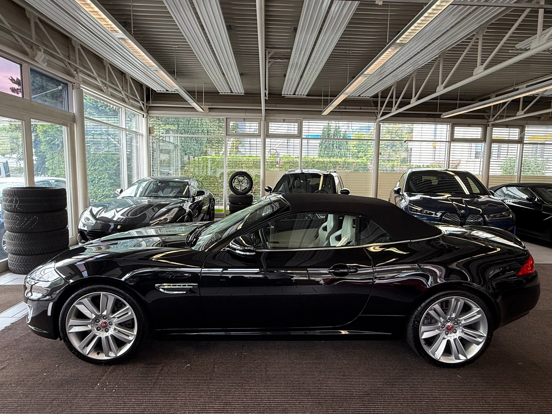 JAGUAR XKR 5.0 V8 SC Automatic | Leder Soft-Gain Ivory Elfenbein |-showroom-element-3